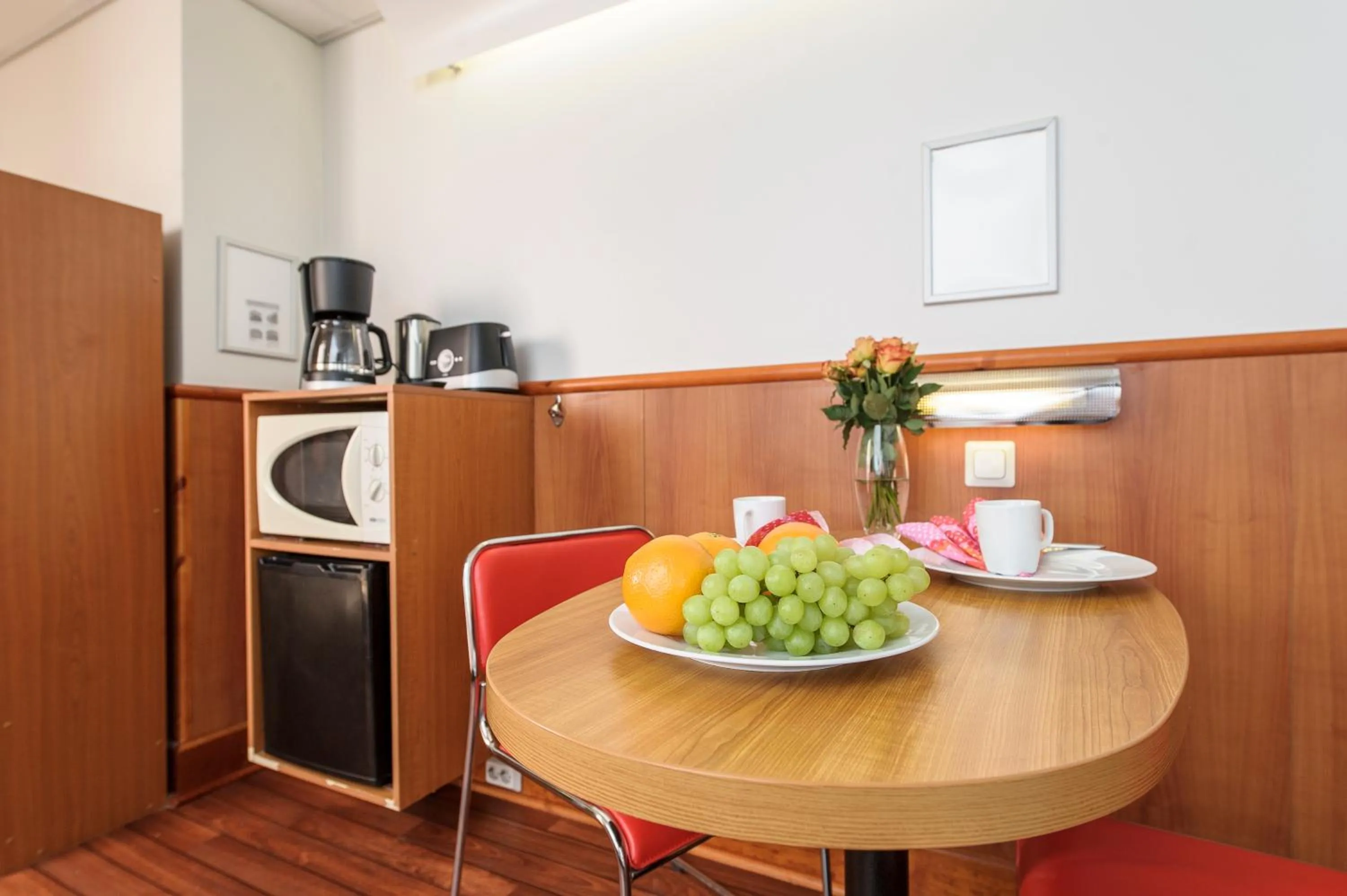 Coffee/tea facilities in Forenom Aparthotel Tampere