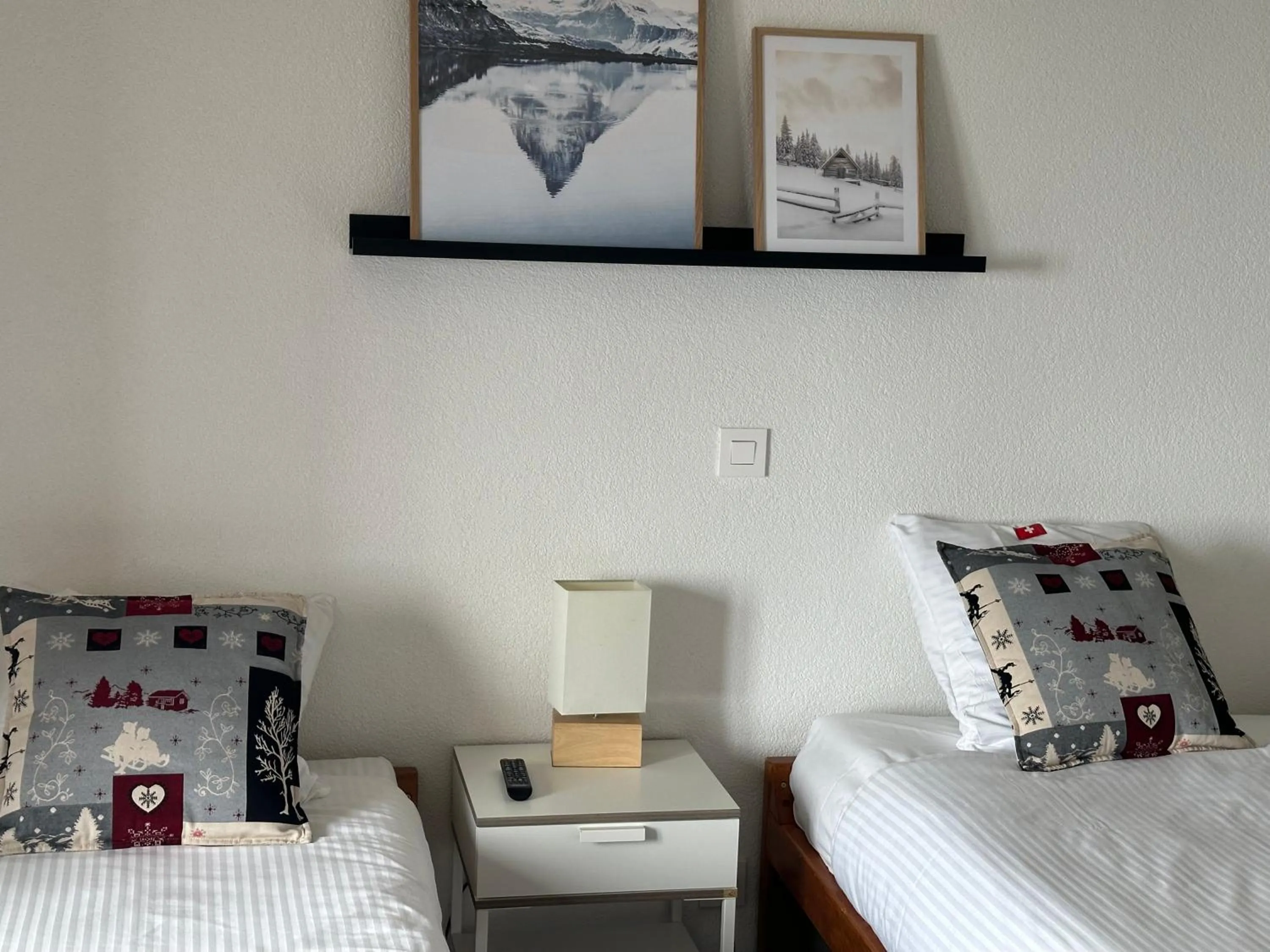 Photo of the whole room, Bed in Chalet Montriond - Bike & Ski