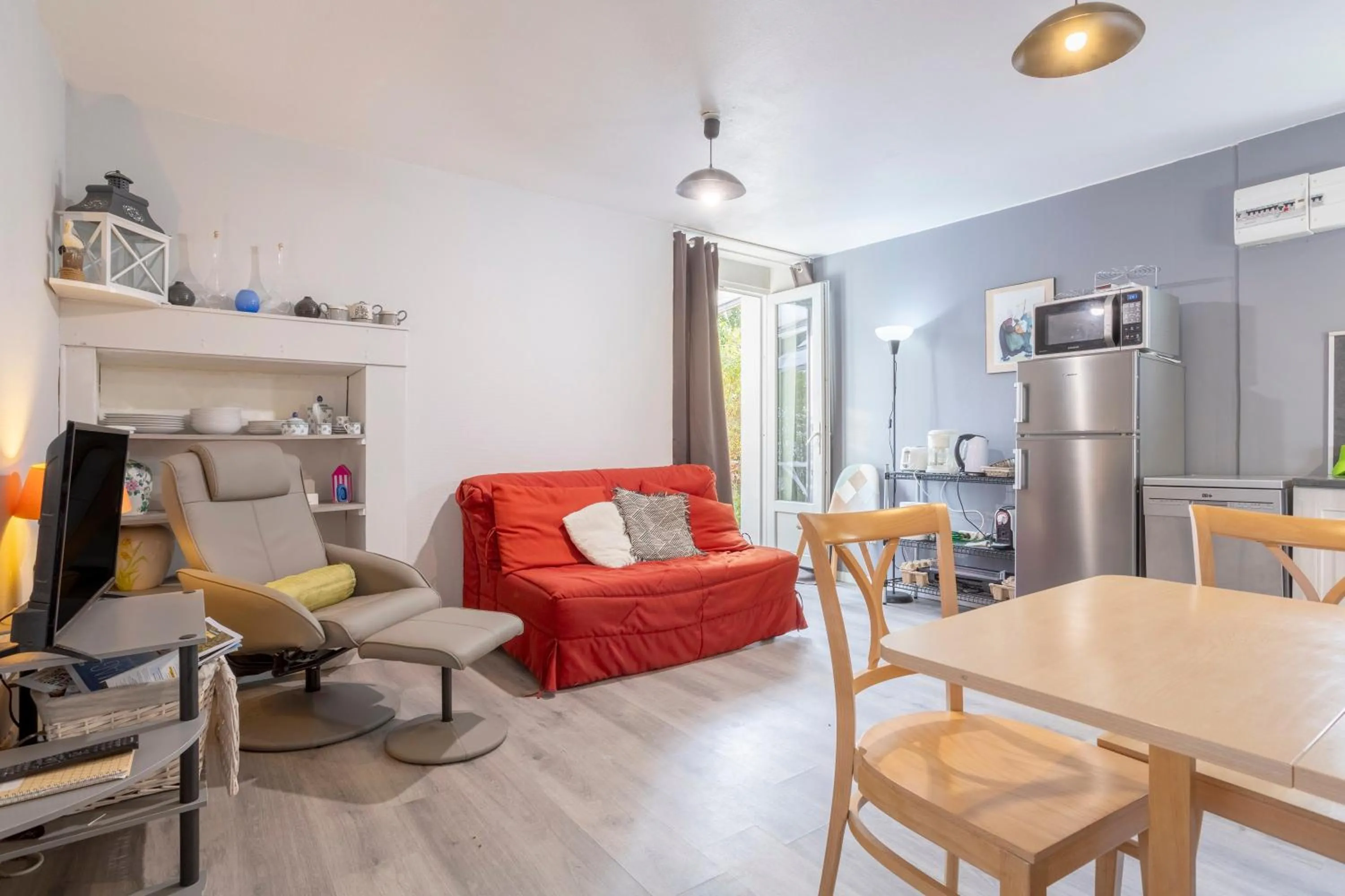 One-Bedroom Apartment with Garden View in L' Eclose Ty Gwen