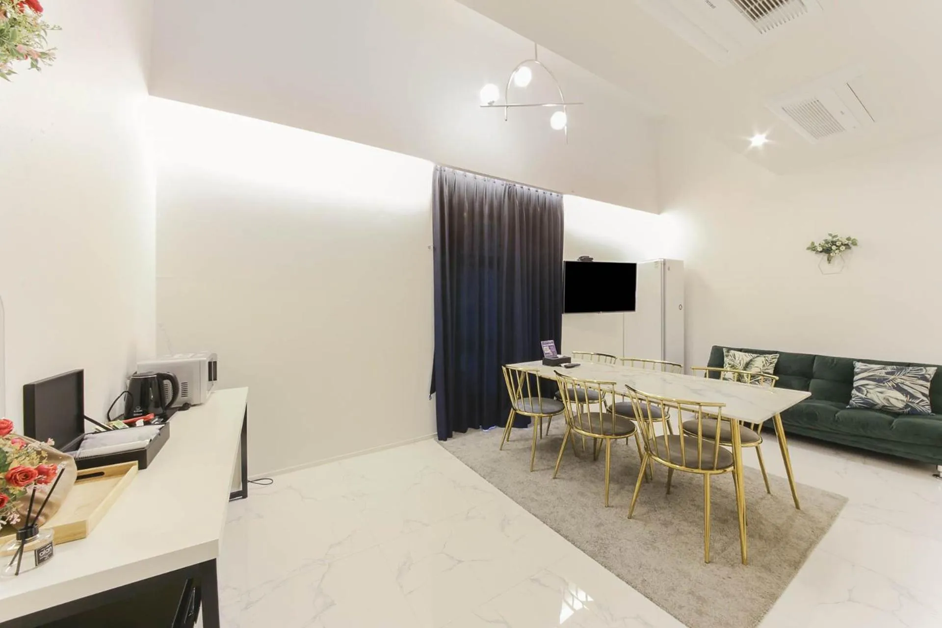 TV and multimedia in ND 1226 Hotel