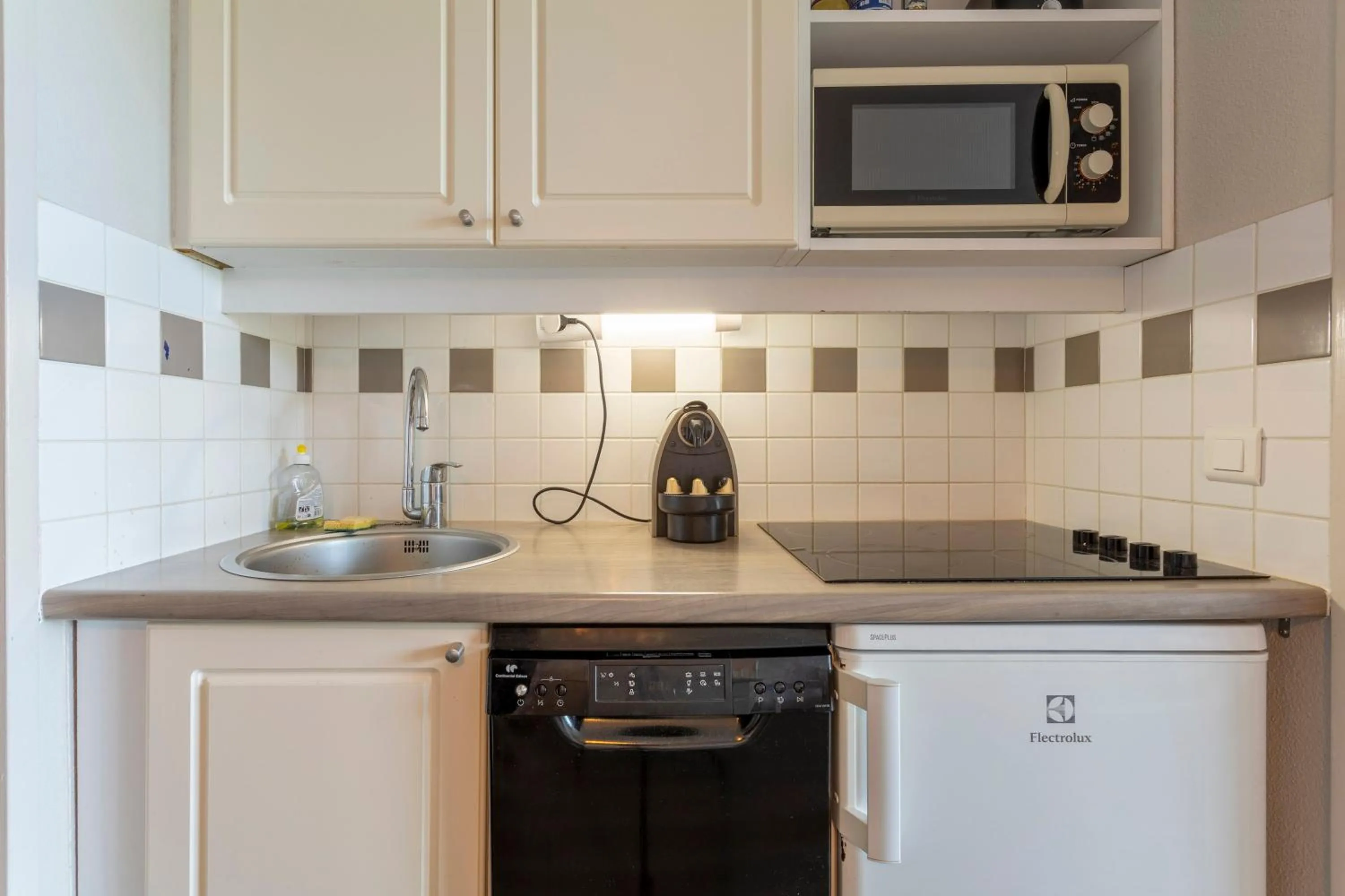 Kitchen or kitchenette in L' Eclose Cap Marine