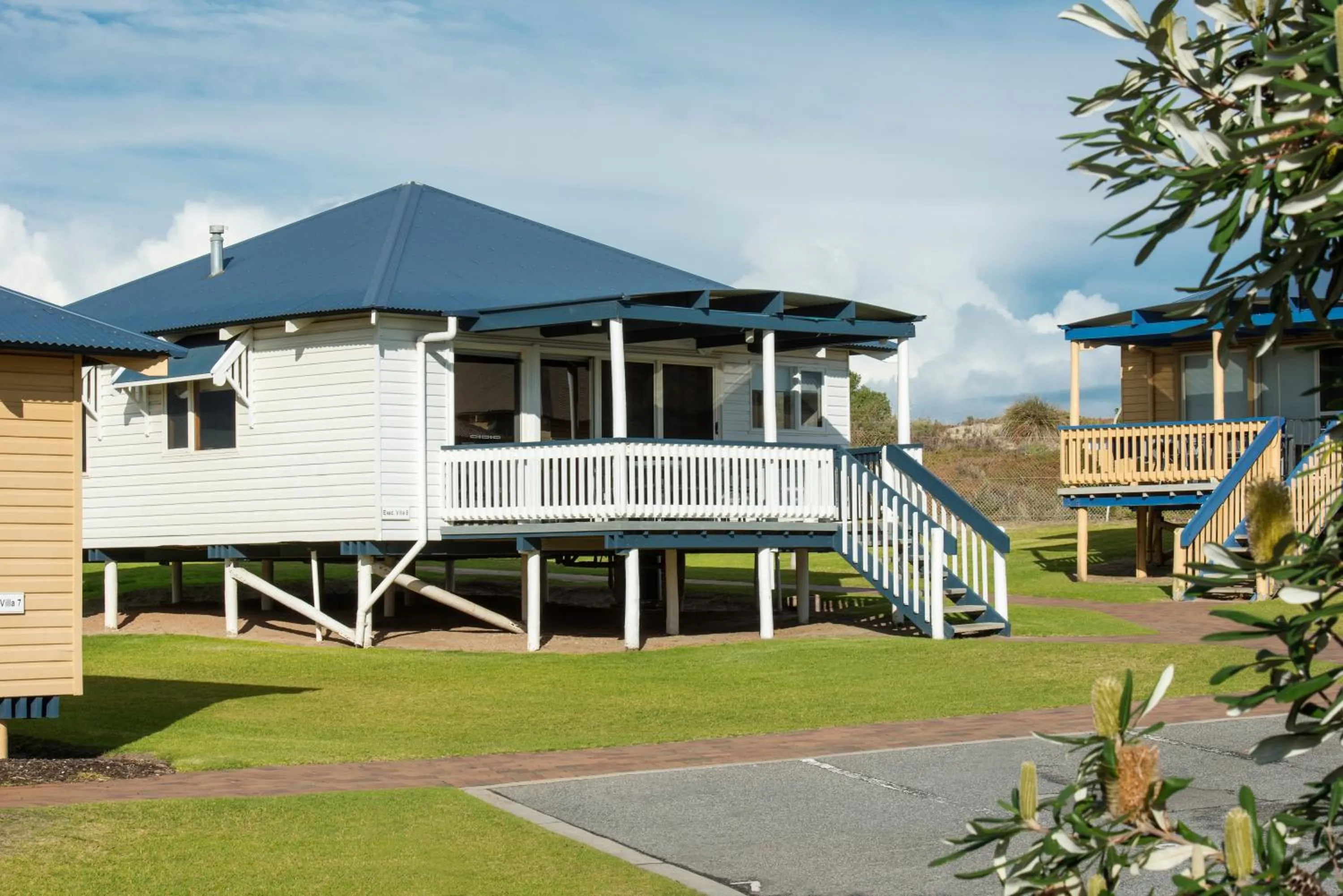 Facade/entrance in The Retreat West Beach Parks