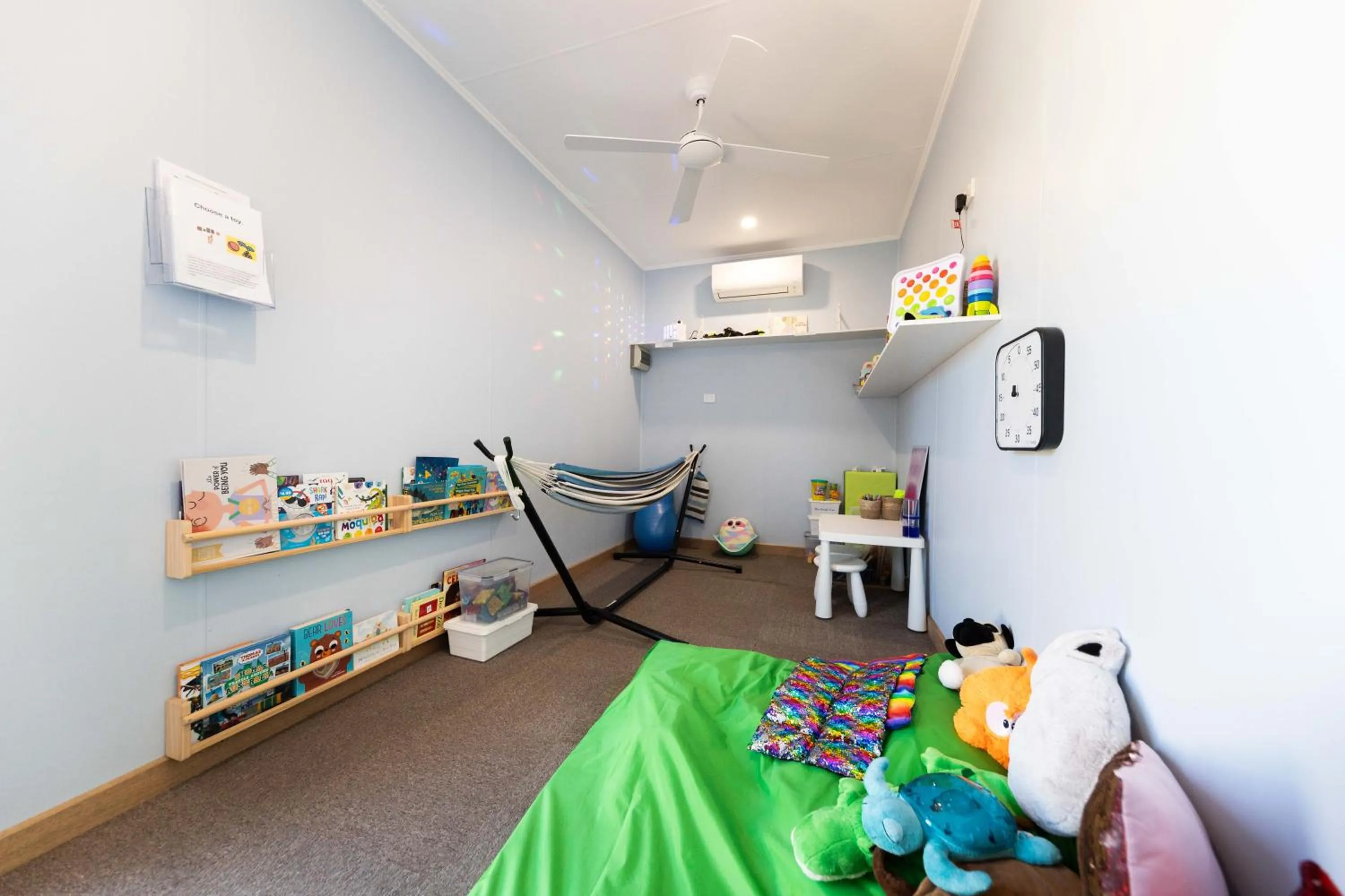 Facility for disabled guests in The Retreat West Beach Parks