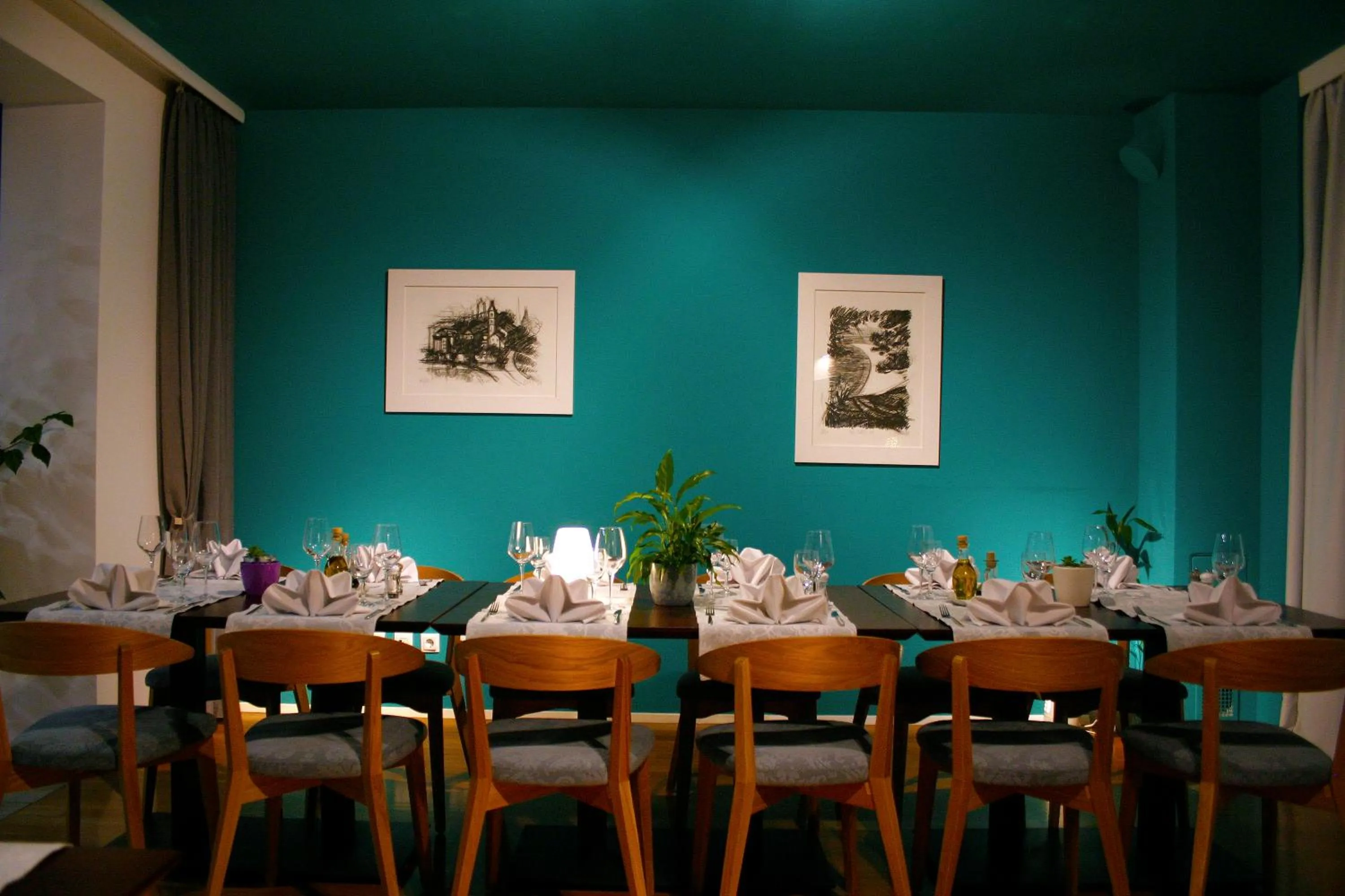 Restaurant/places to eat in Apartments Villa Azzurra Bol