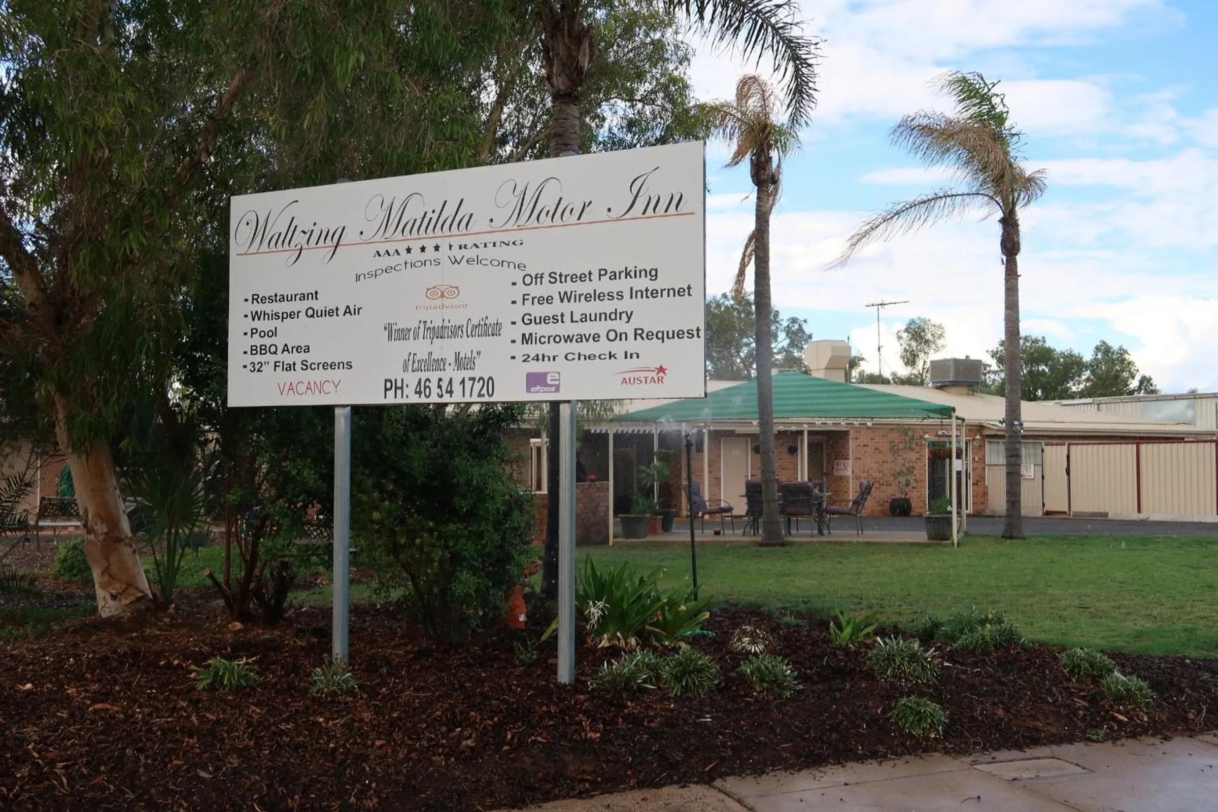 Property logo or sign in Charleville Waltzing Matilda Motor Inn