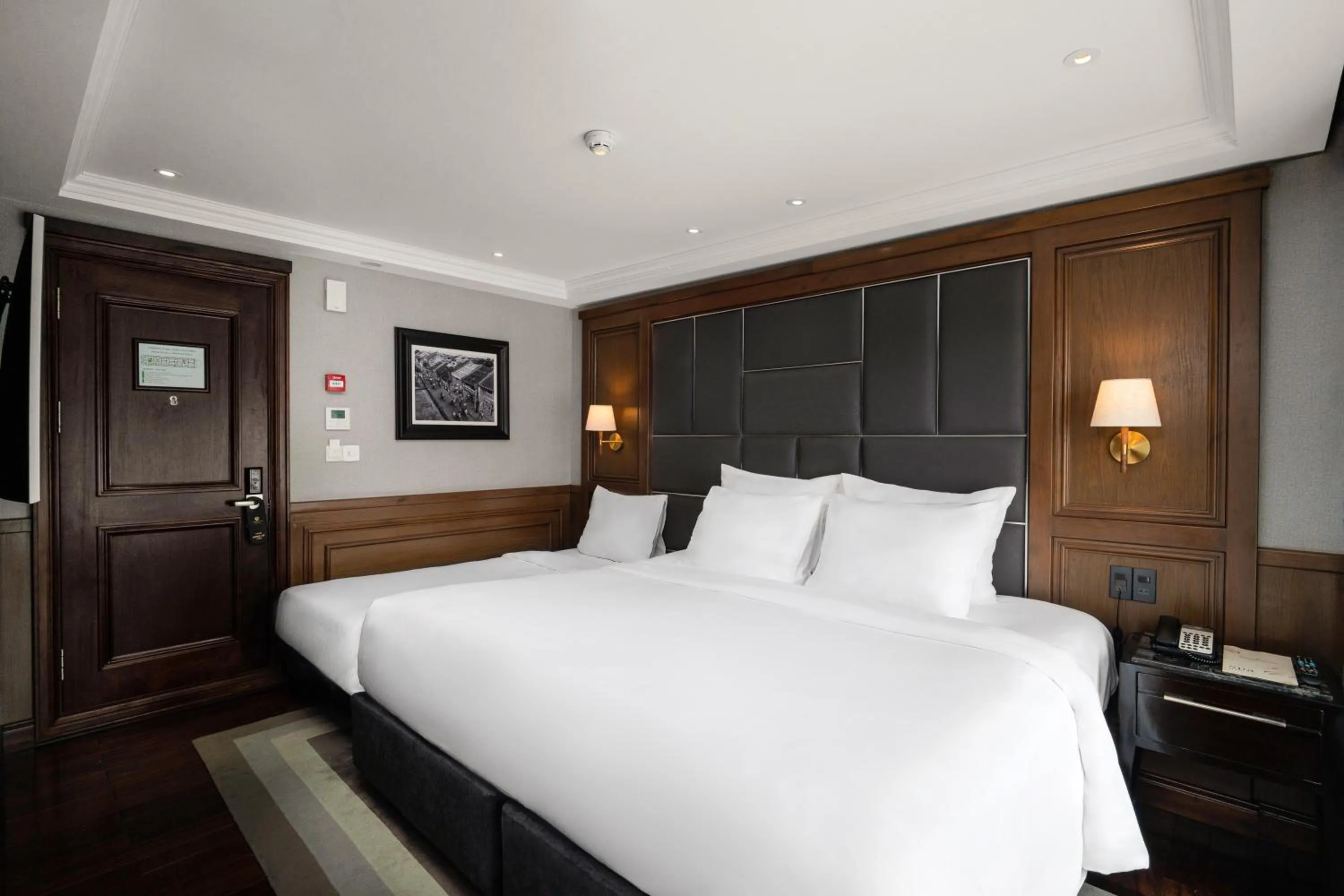 Bed in Ambassador Signature Cruise - Lan Ha Bay