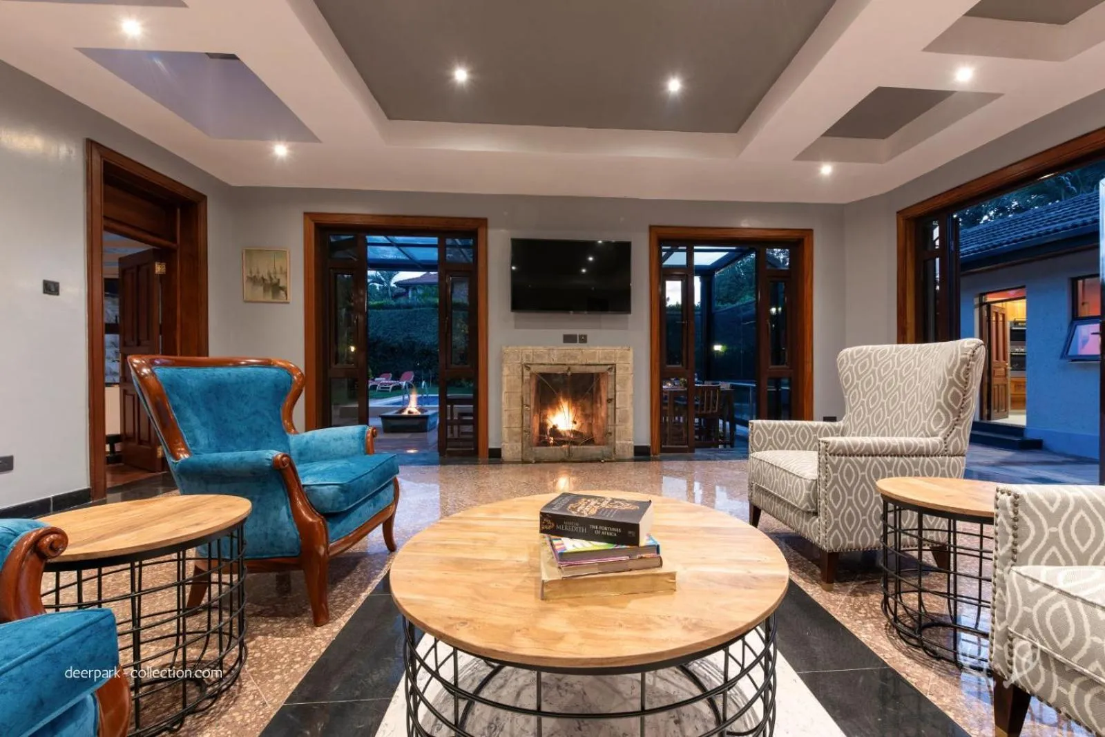 Lounge or bar in Deerpark Luxury Stays