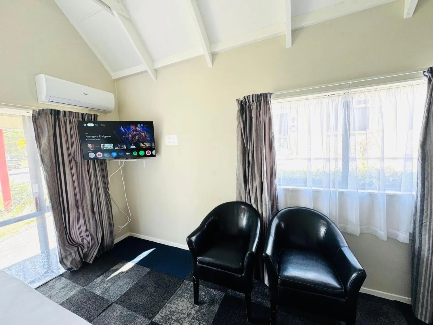 Seating area in Apex on Fenton