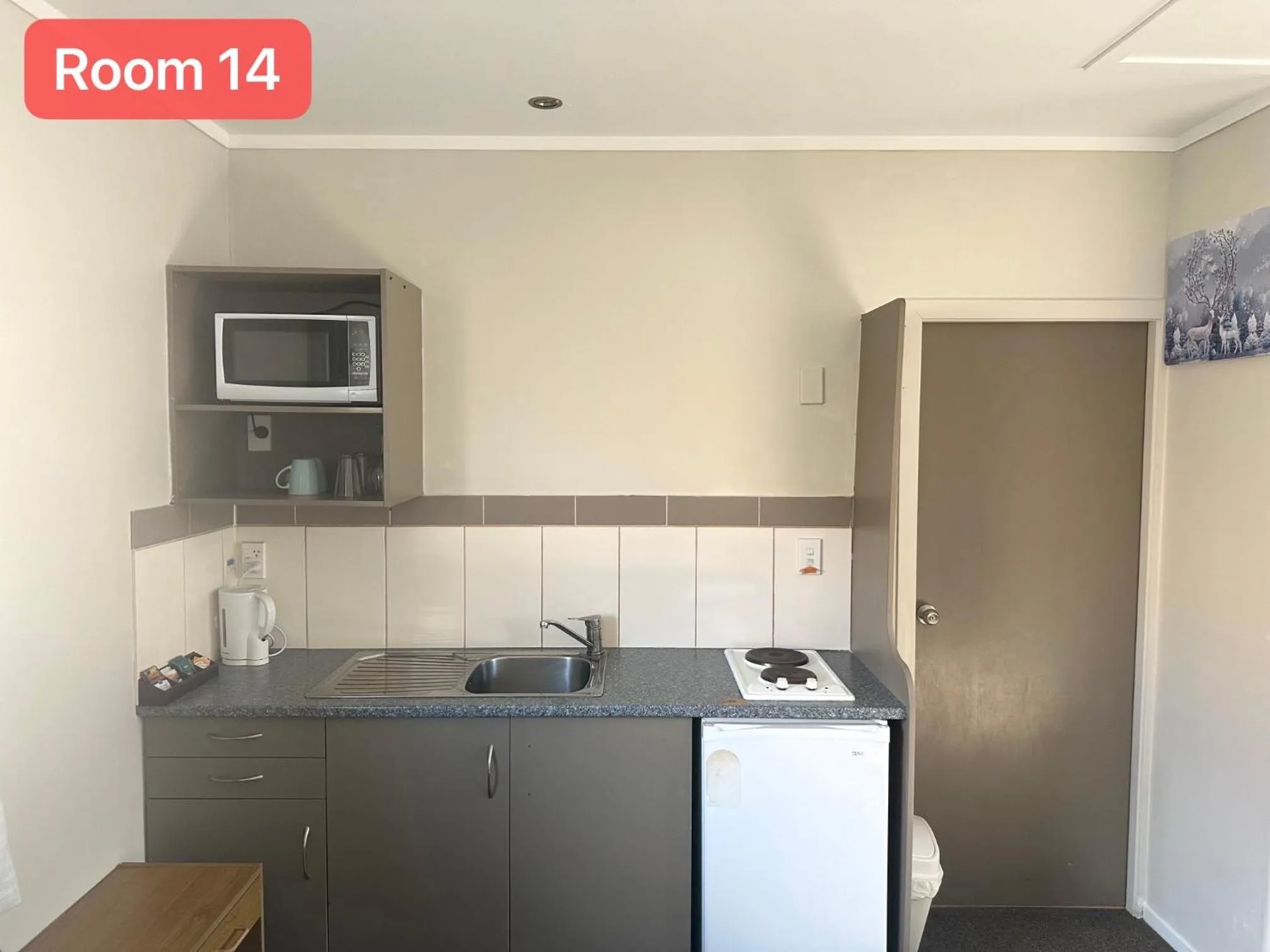 Kitchen or kitchenette in Apex on Fenton