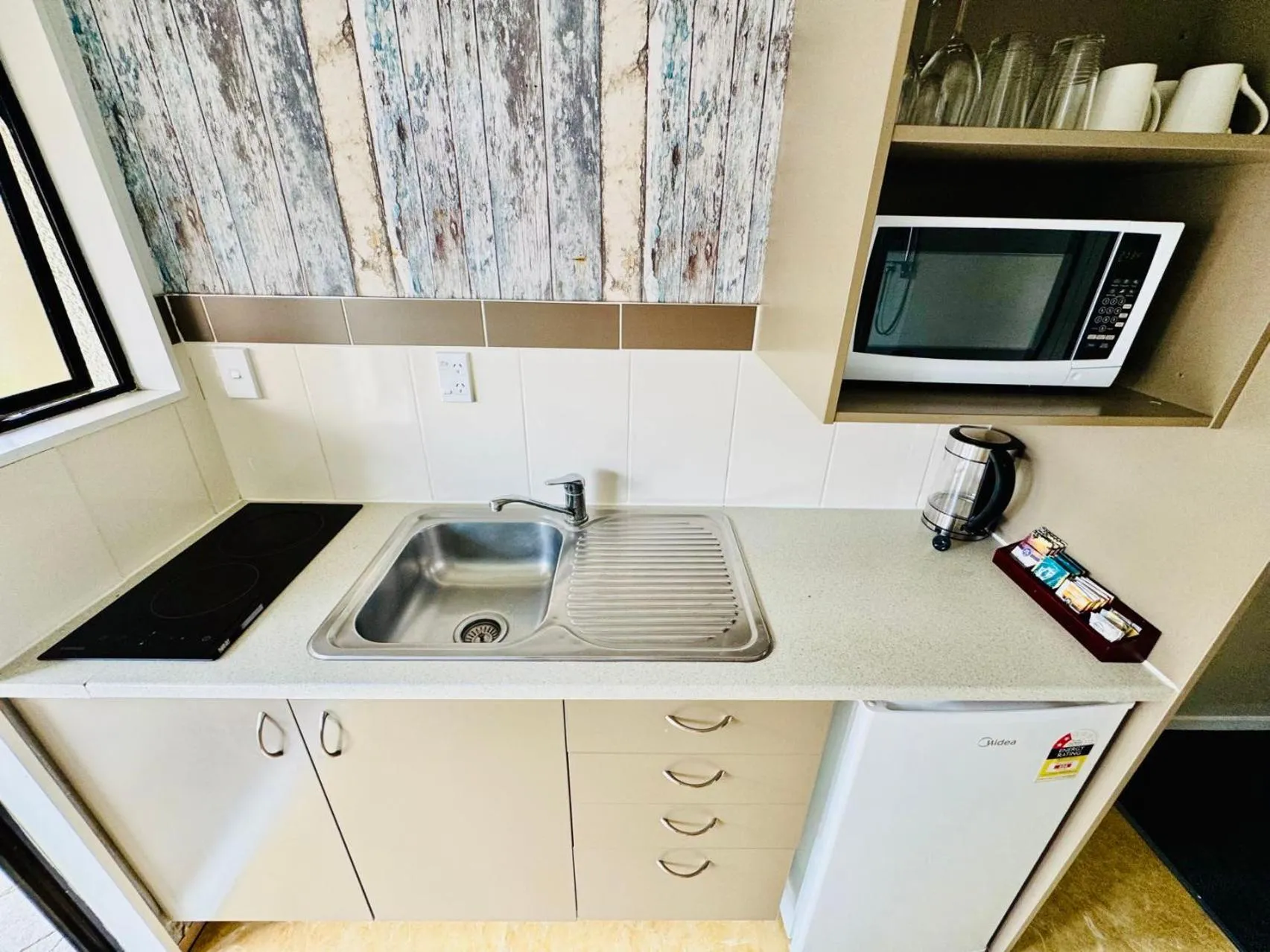 Kitchen or kitchenette in Apex on Fenton