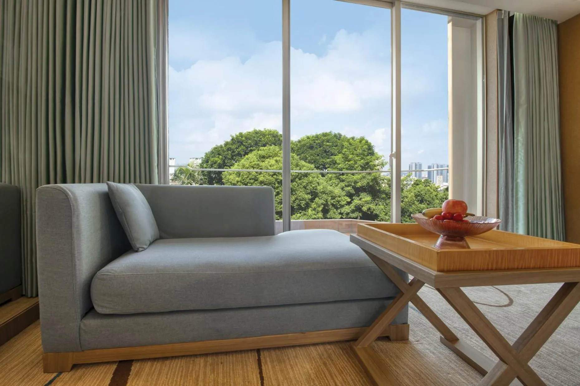 Photo of the whole room in Dongguan Royal Garden Hotel