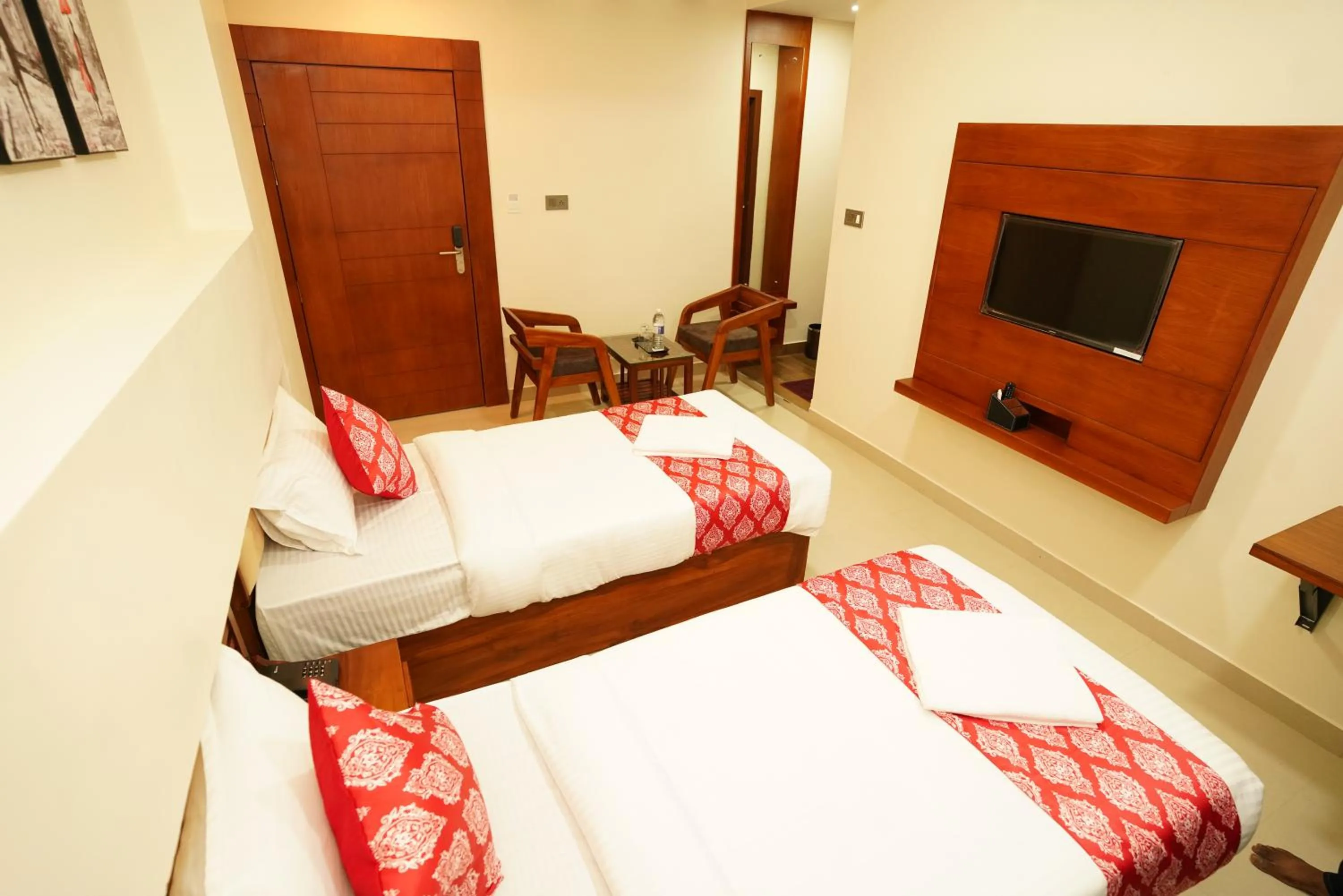 Bedroom, Bed in Saavees Residency