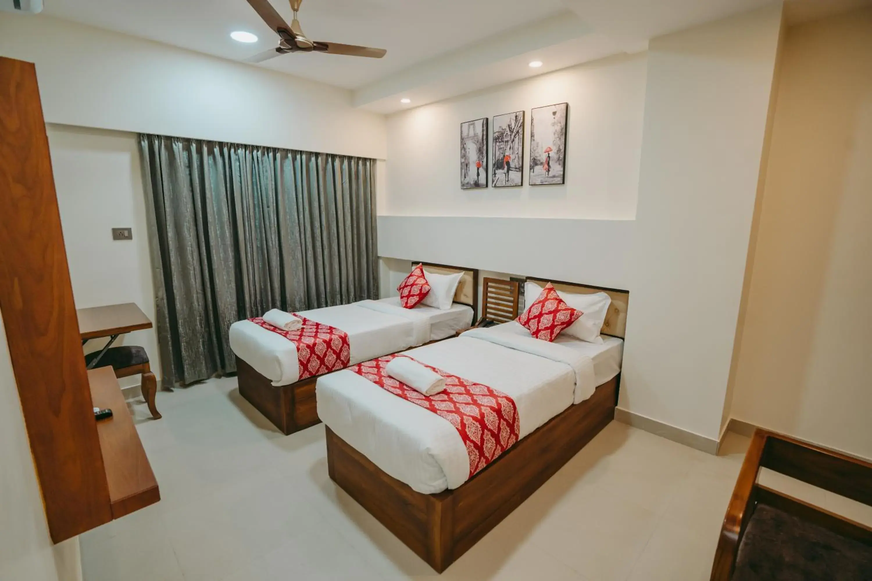 Bed in Saavees Residency Bed in Saavees Residency