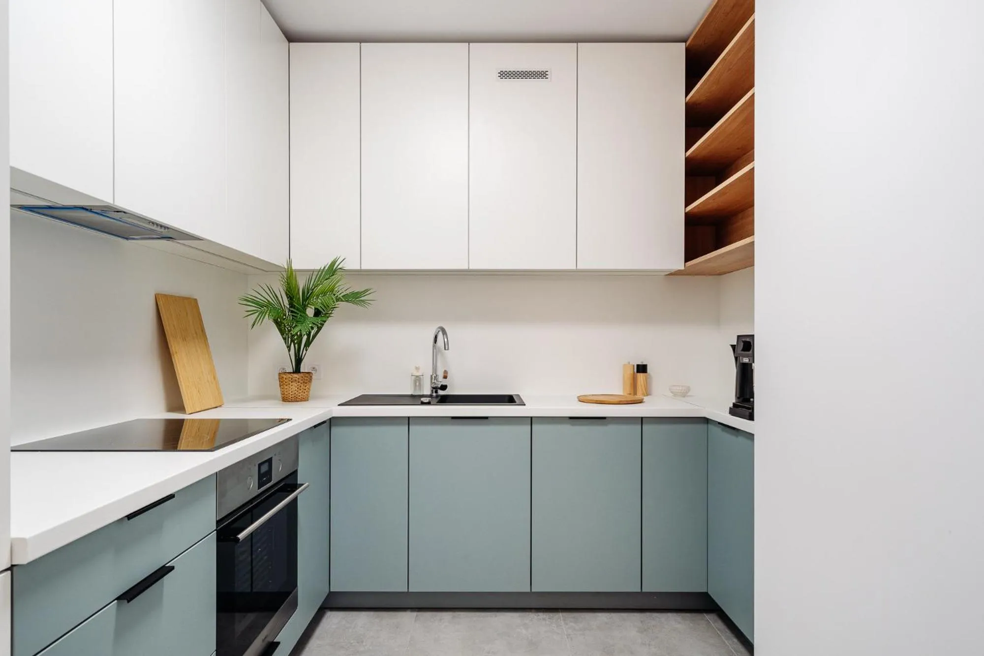 Kitchen or kitchenette in Piedmont Apartment II - LoftAffair