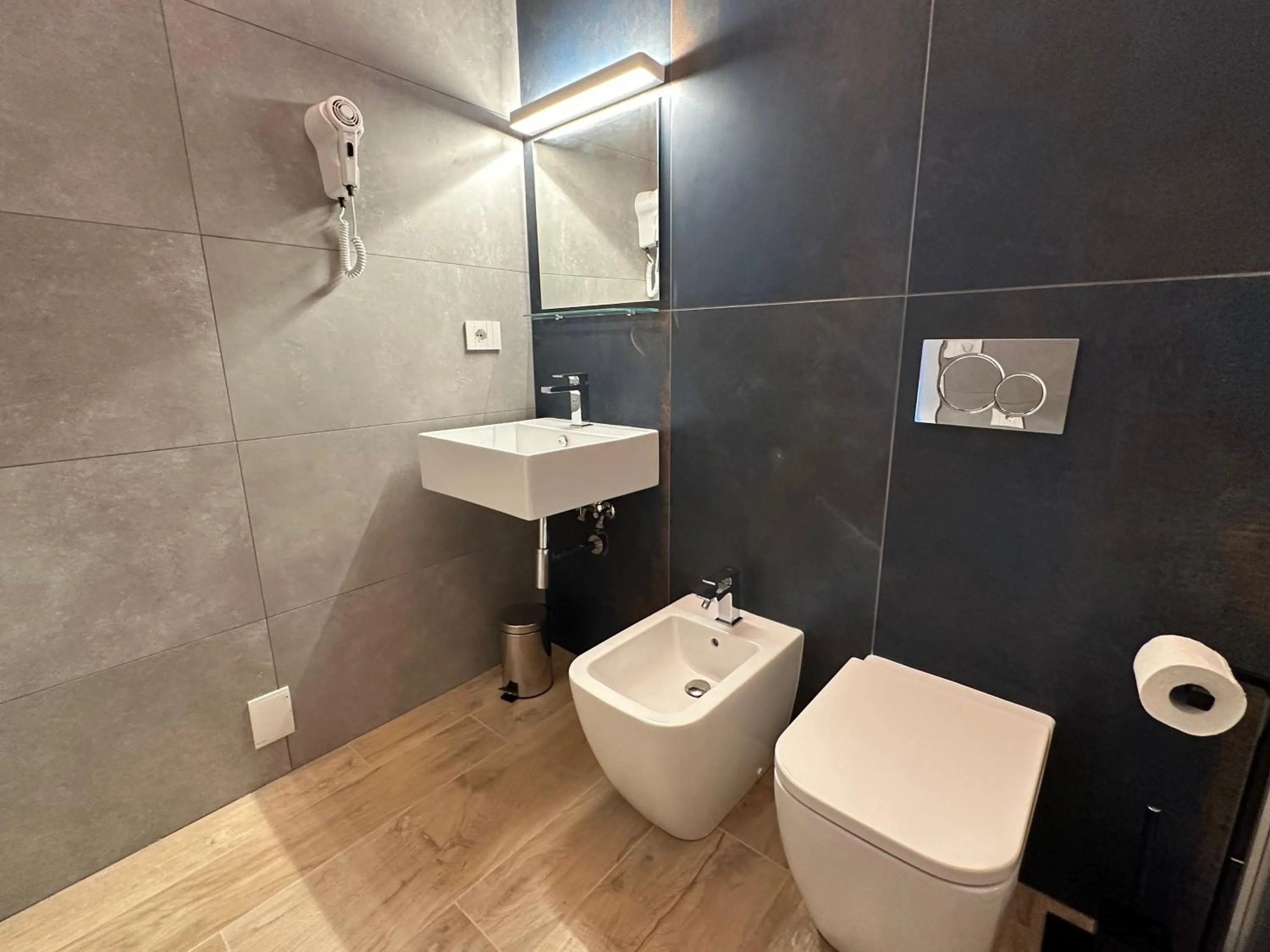 Bathroom in 88 Miglia