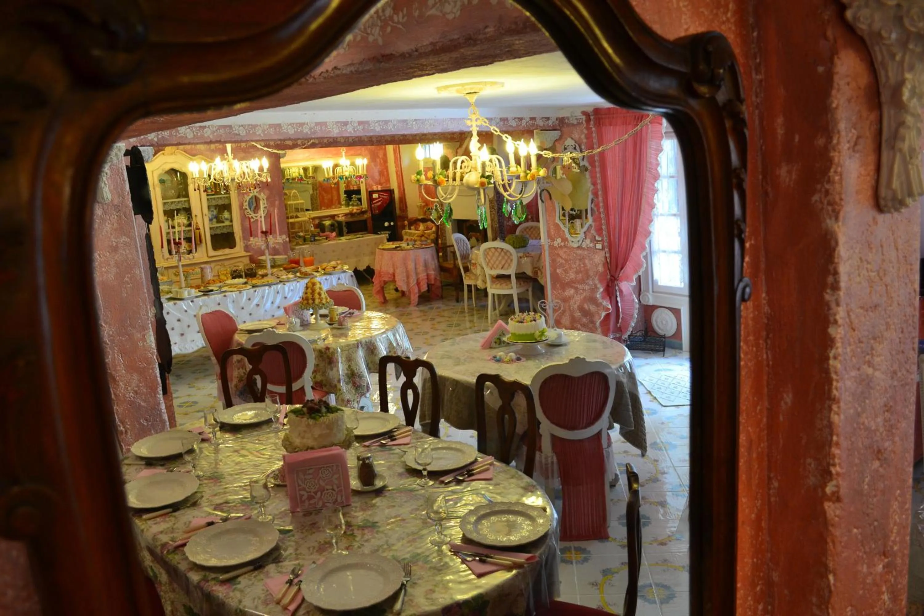 Decorative detail in La maison delle favole