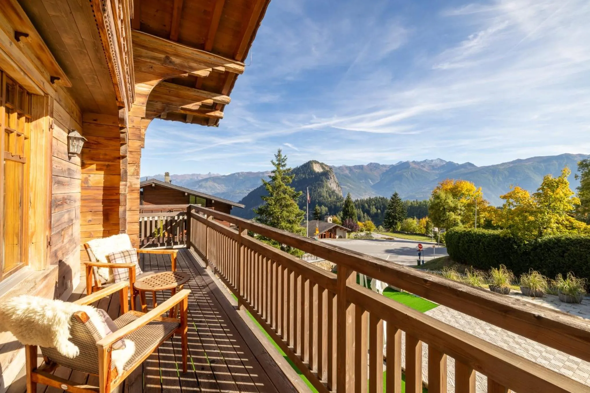 Between Boutique Hotel