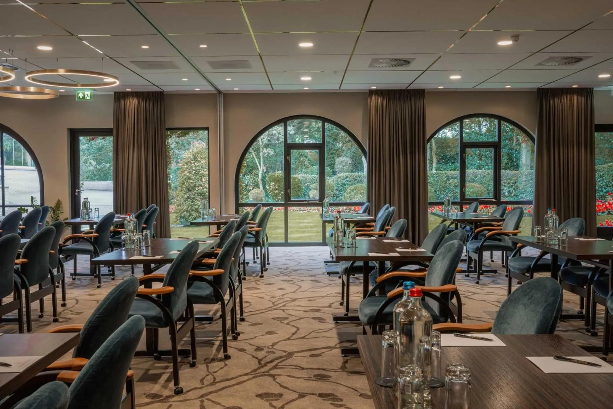 Meeting/conference room in Alexander Hotel