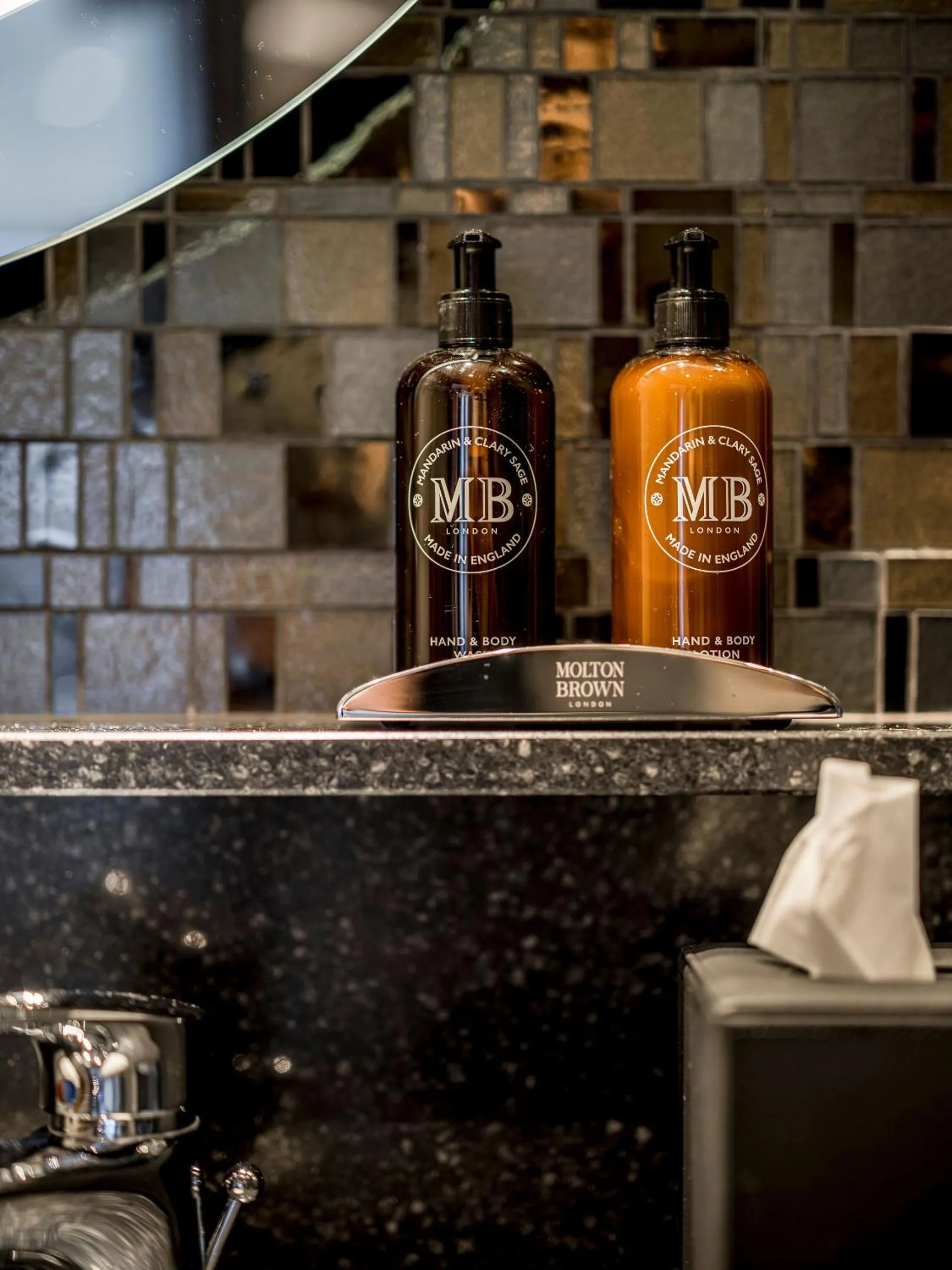 Decorative detail in Alexander Hotel