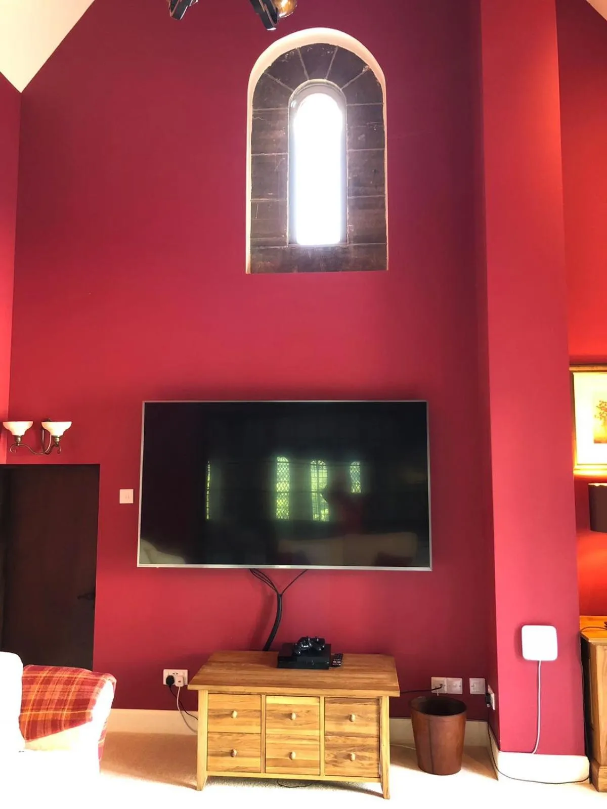 TV and multimedia in The Highland Club