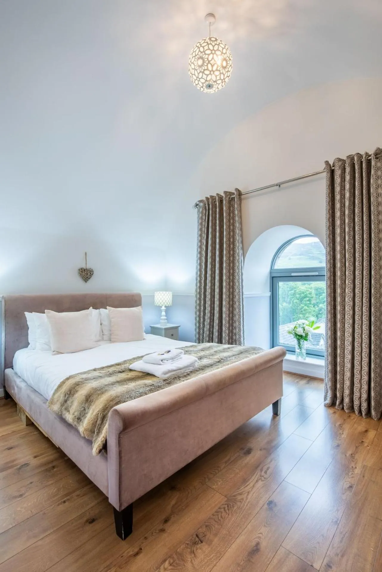 Bed in The Highland Club