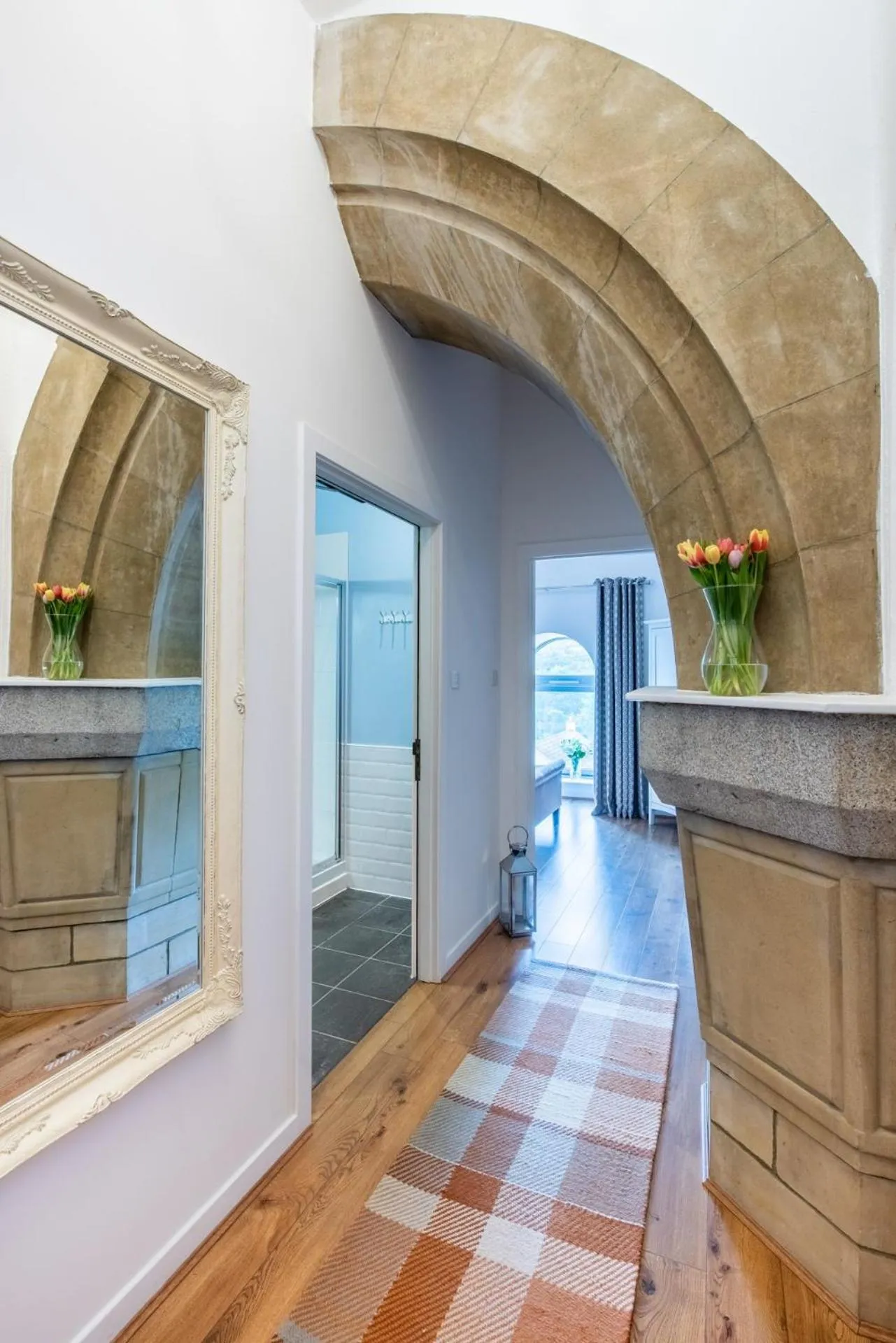 Decorative detail in The Highland Club