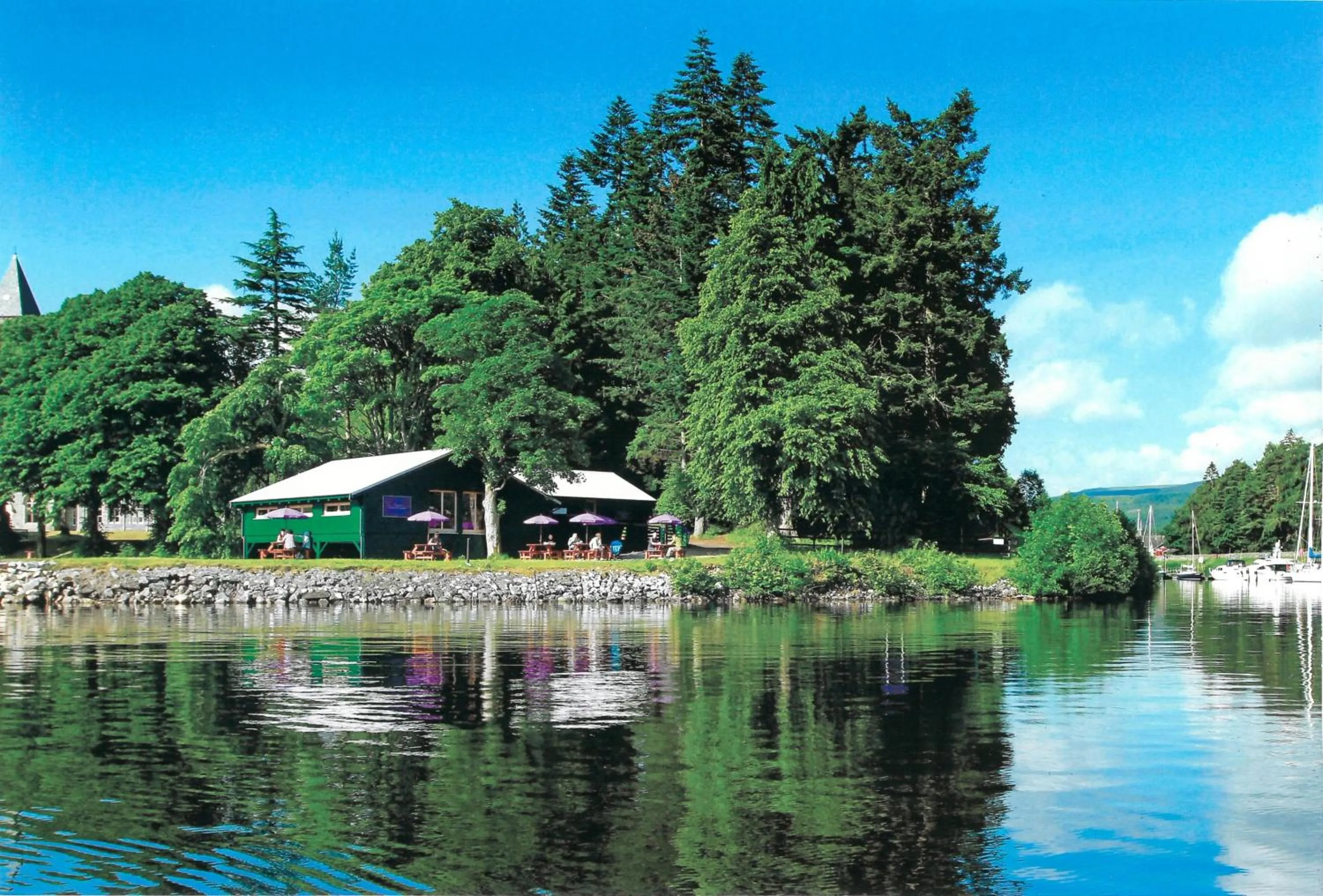 Restaurant/places to eat in The Highland Club