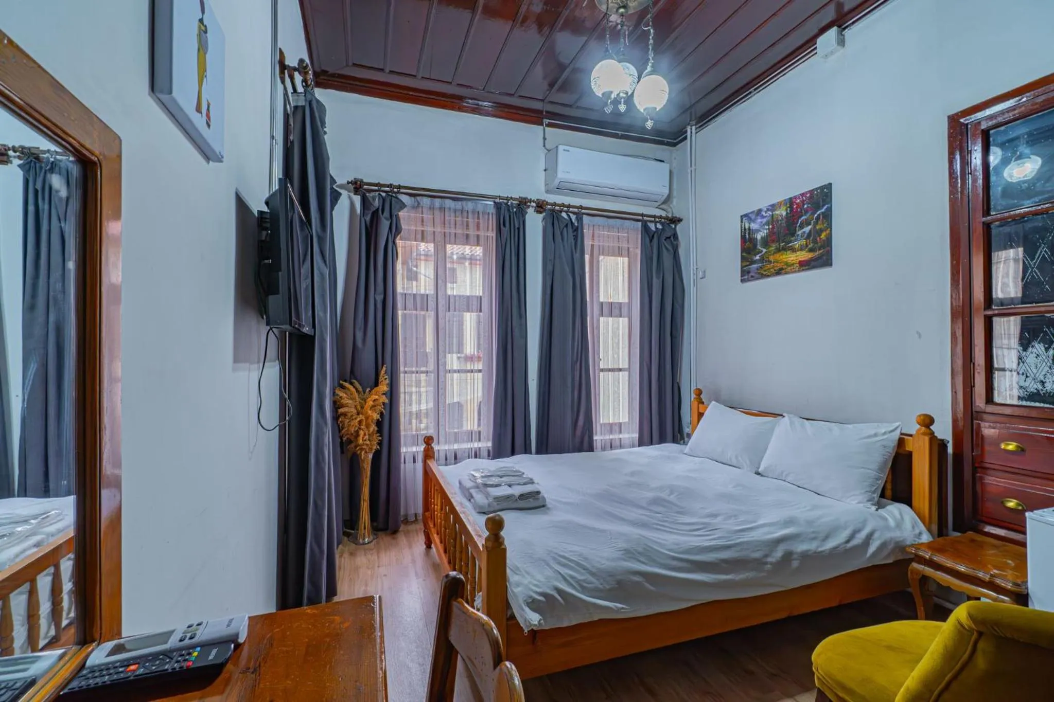 Bathroom, Bed in Kayacık Konağı