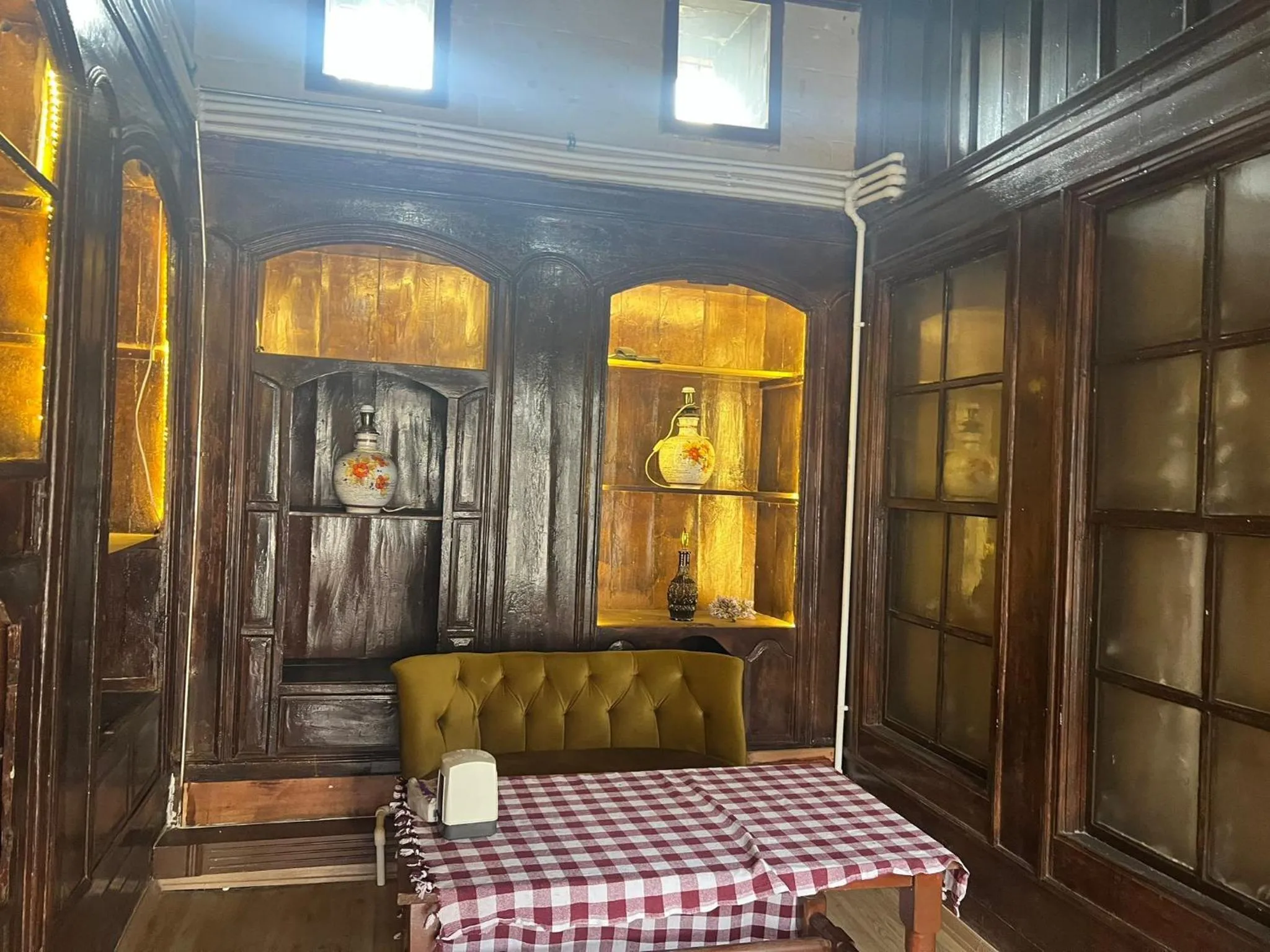 Seating area in Kayacık Konağı