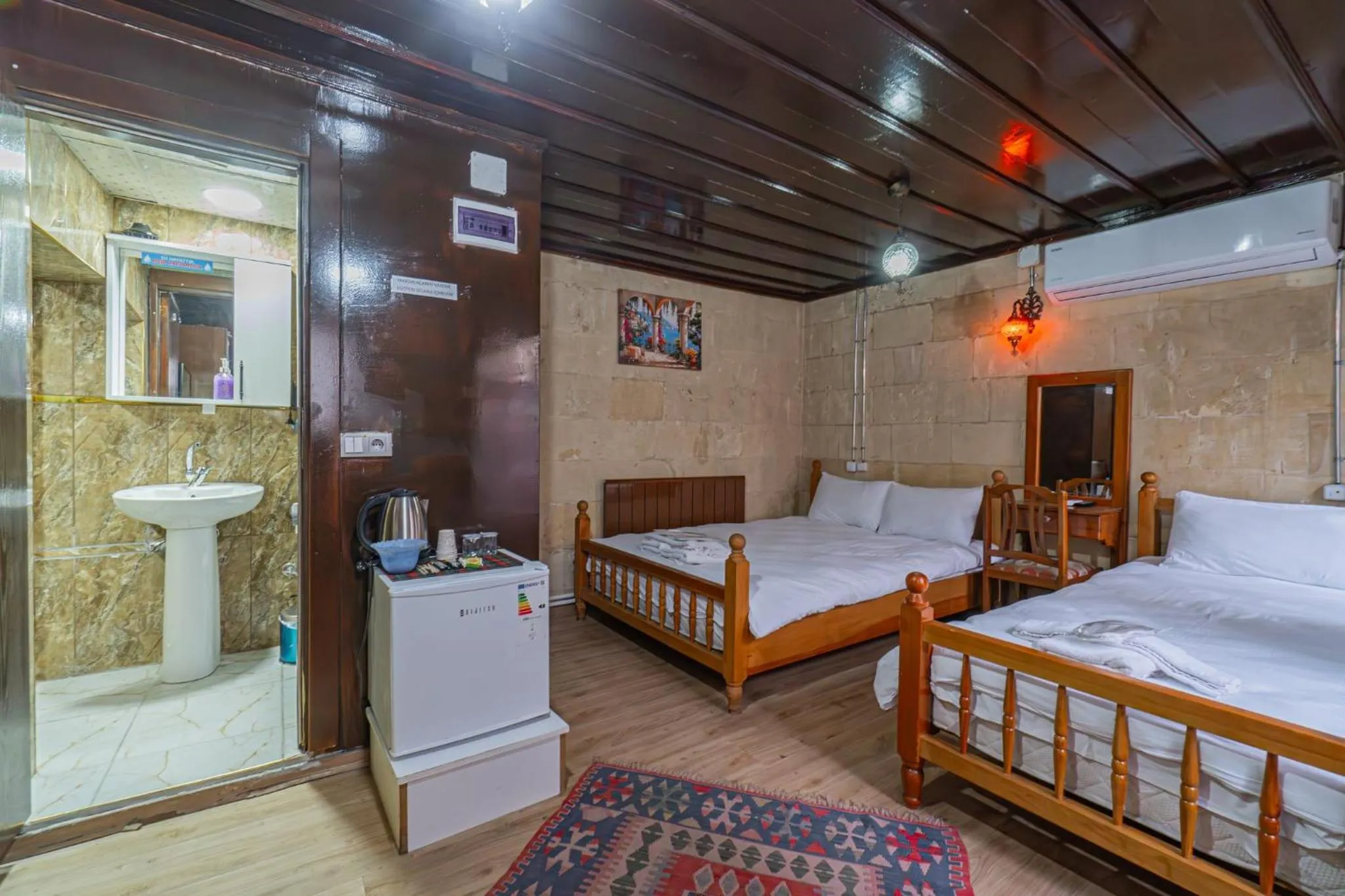 Bathroom, Bed in Kayacık Konağı