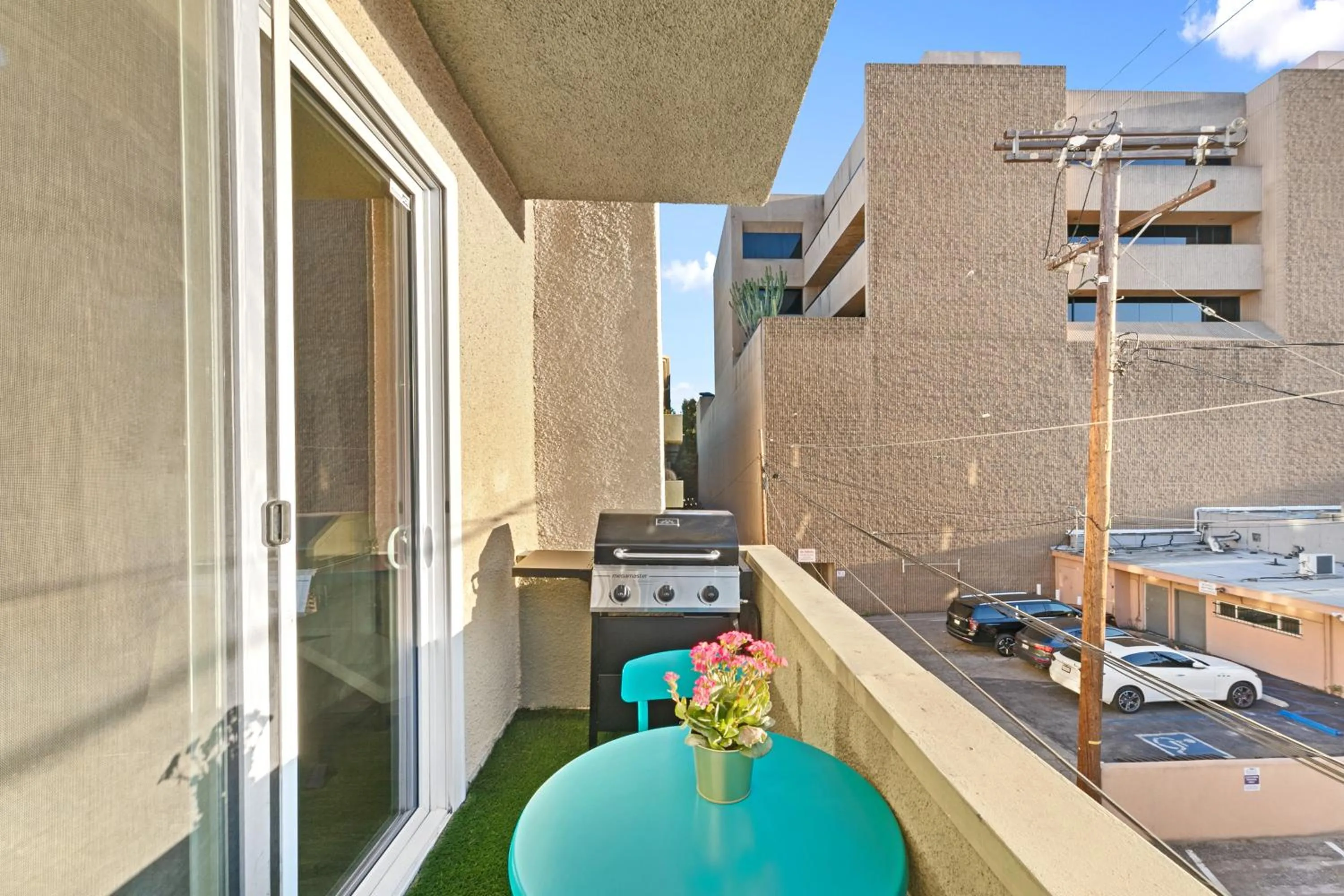 Balcony/Terrace in Beverly Hills Chic 2 bed 2bath with Patio and Parking 309
