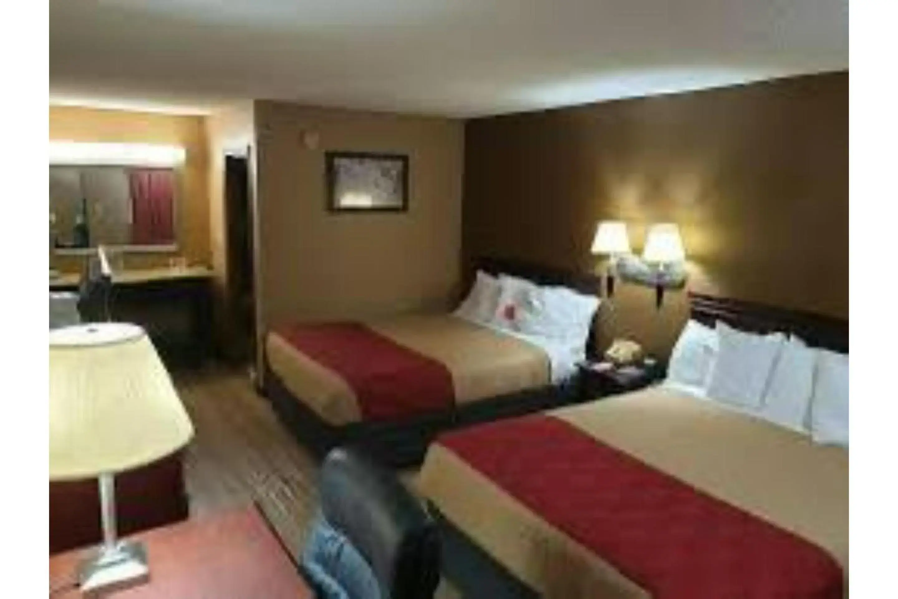 Bedroom, Bed in OYO Hotel Richburg SC I-77 Bedroom, Bed in OYO Hotel Richburg SC I-77