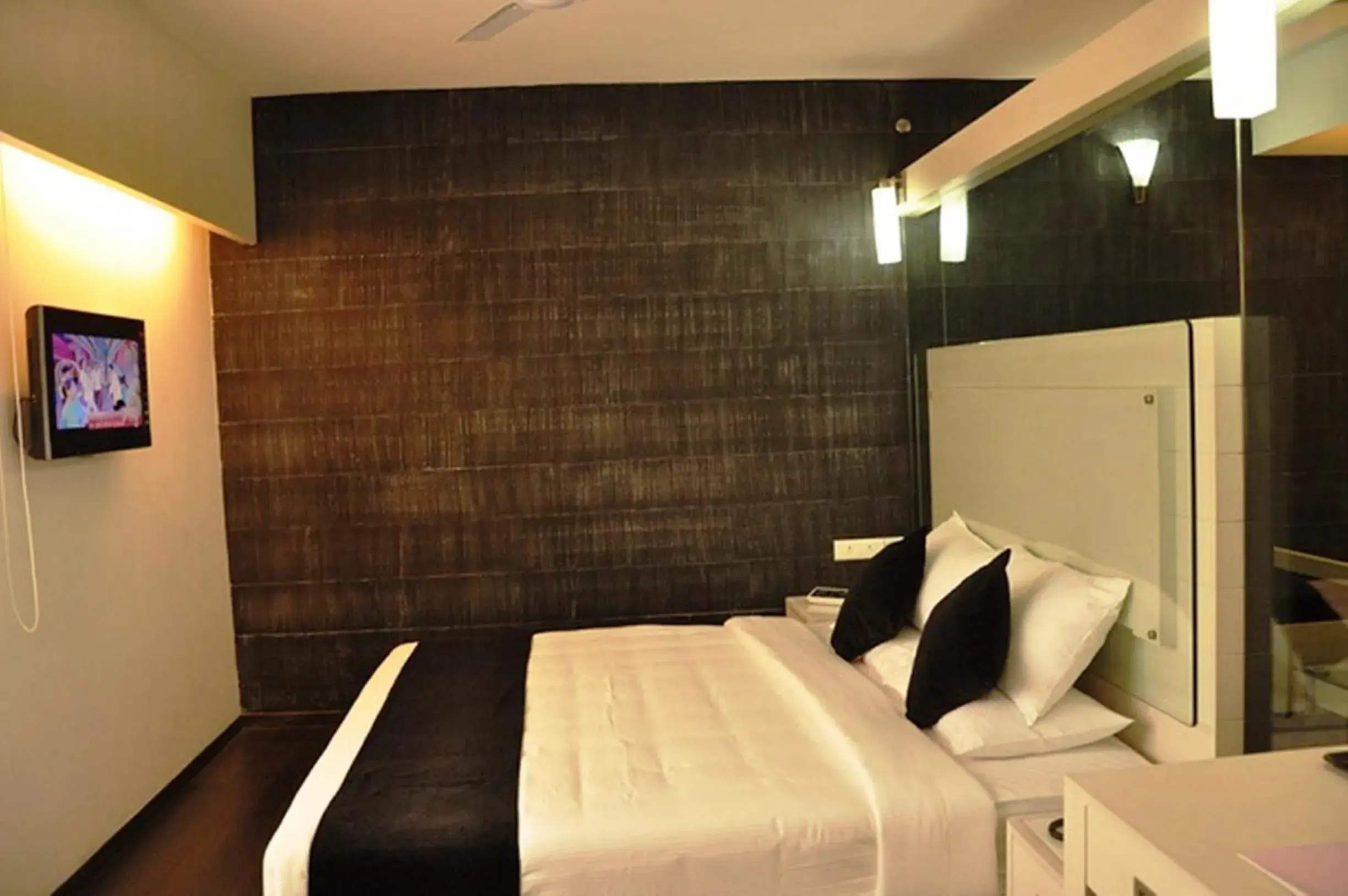 Photo of the whole room, Bed in Hotel Olive Eva Photo of the whole room, Bed in Hotel Olive Eva