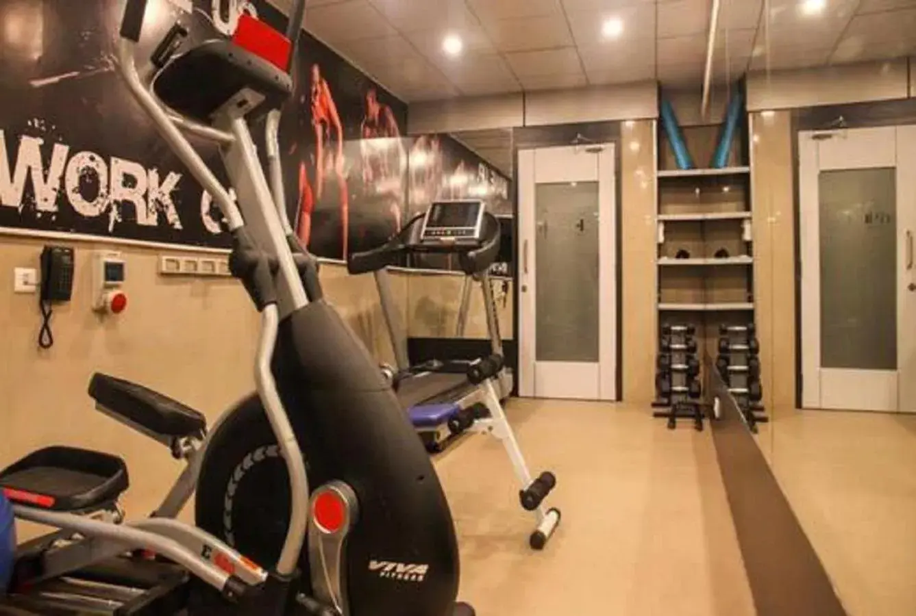 Fitness centre/facilities in Hotel Olive Eva Fitness centre/facilities in Hotel Olive Eva