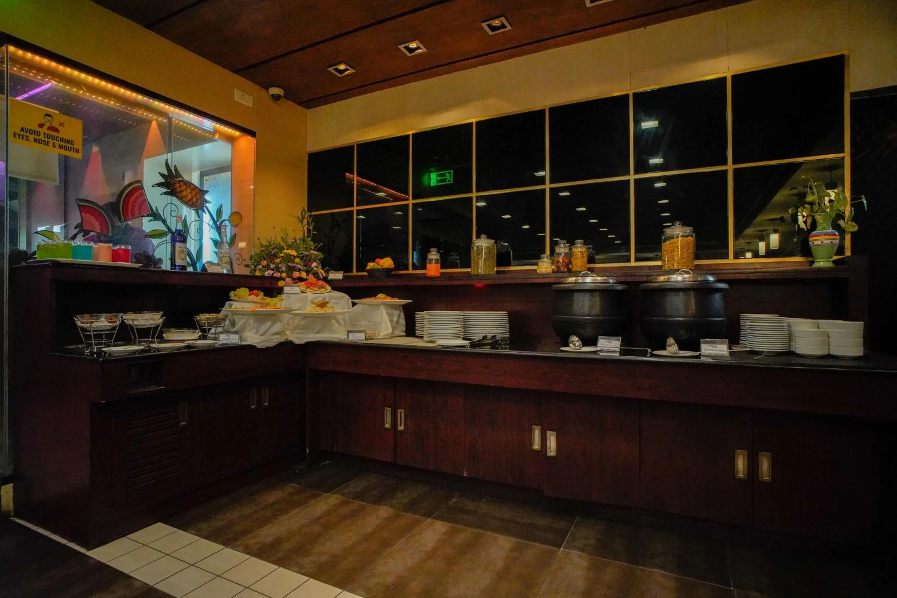 Food in Hotel Olive Eva