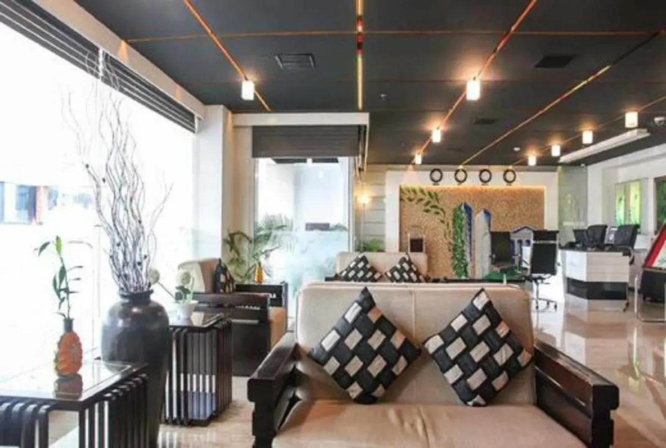 Lobby or reception in Hotel Olive Eva Lobby or reception in Hotel Olive Eva