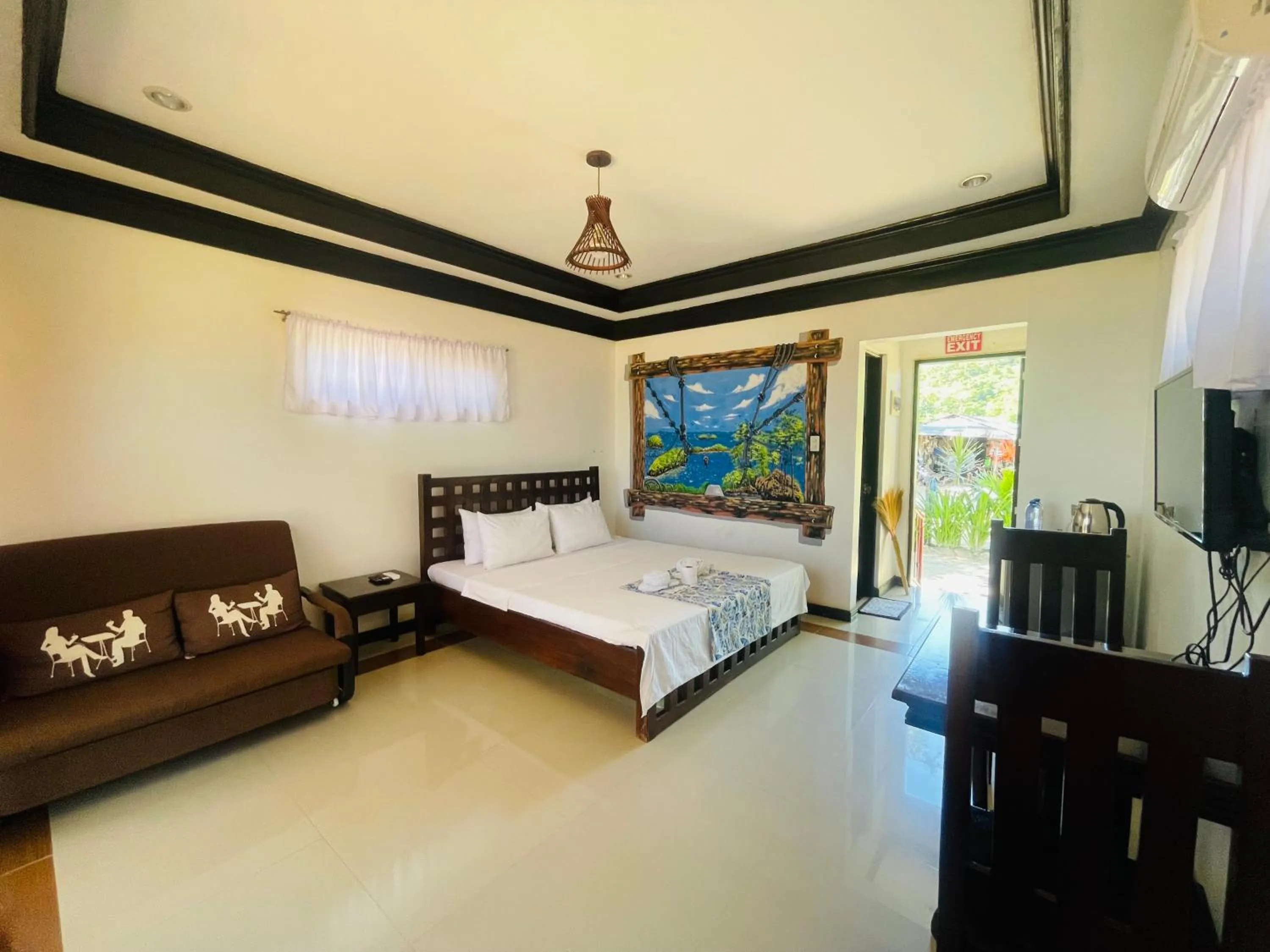 Bed in Bolo Hills Beach Club And Residence