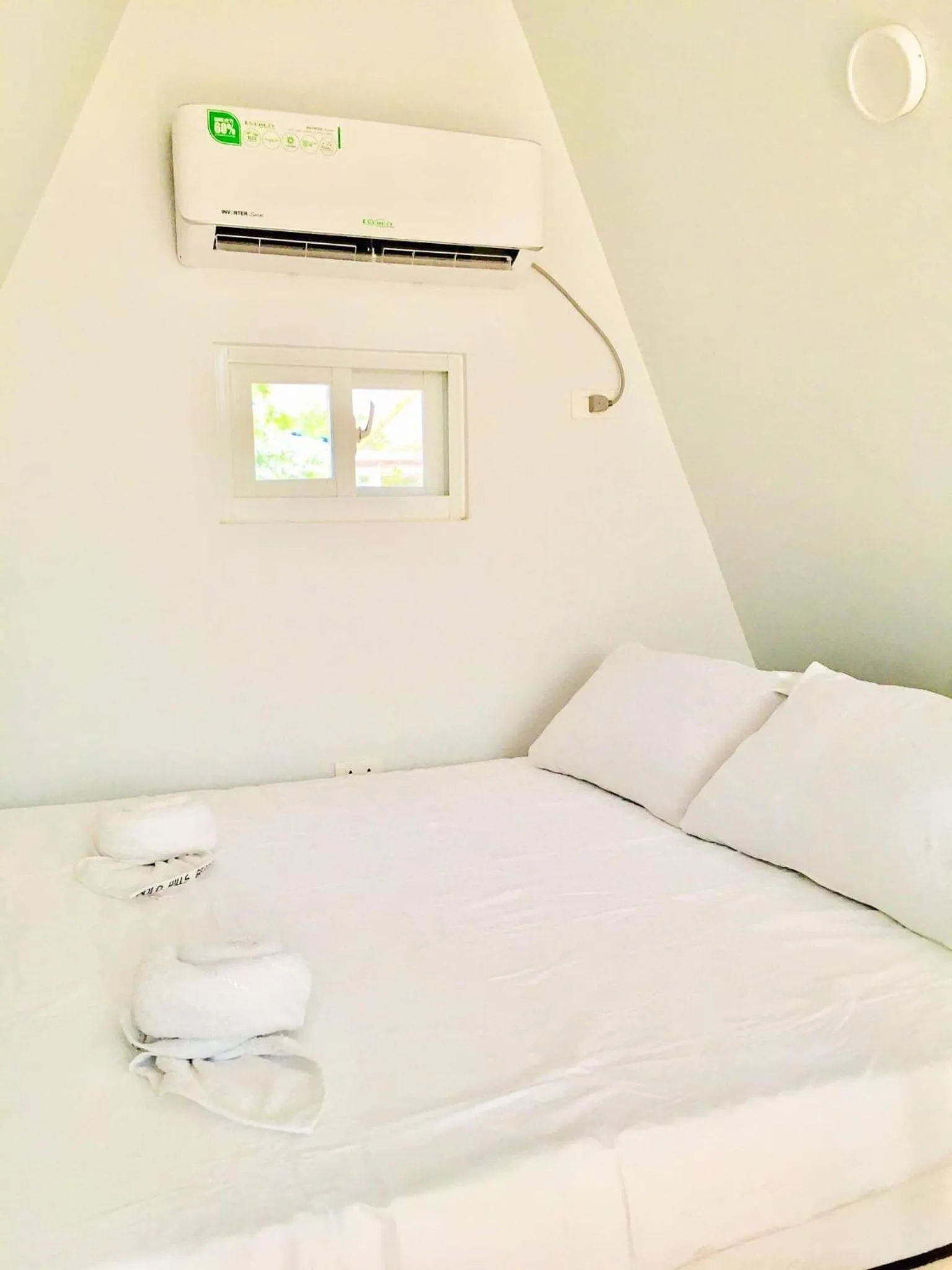 Bed in Bolo Hills Beach Club And Residence