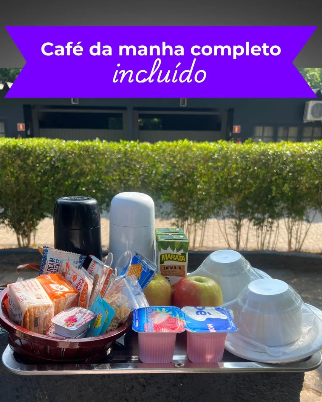 Breakfast in Amy Motel