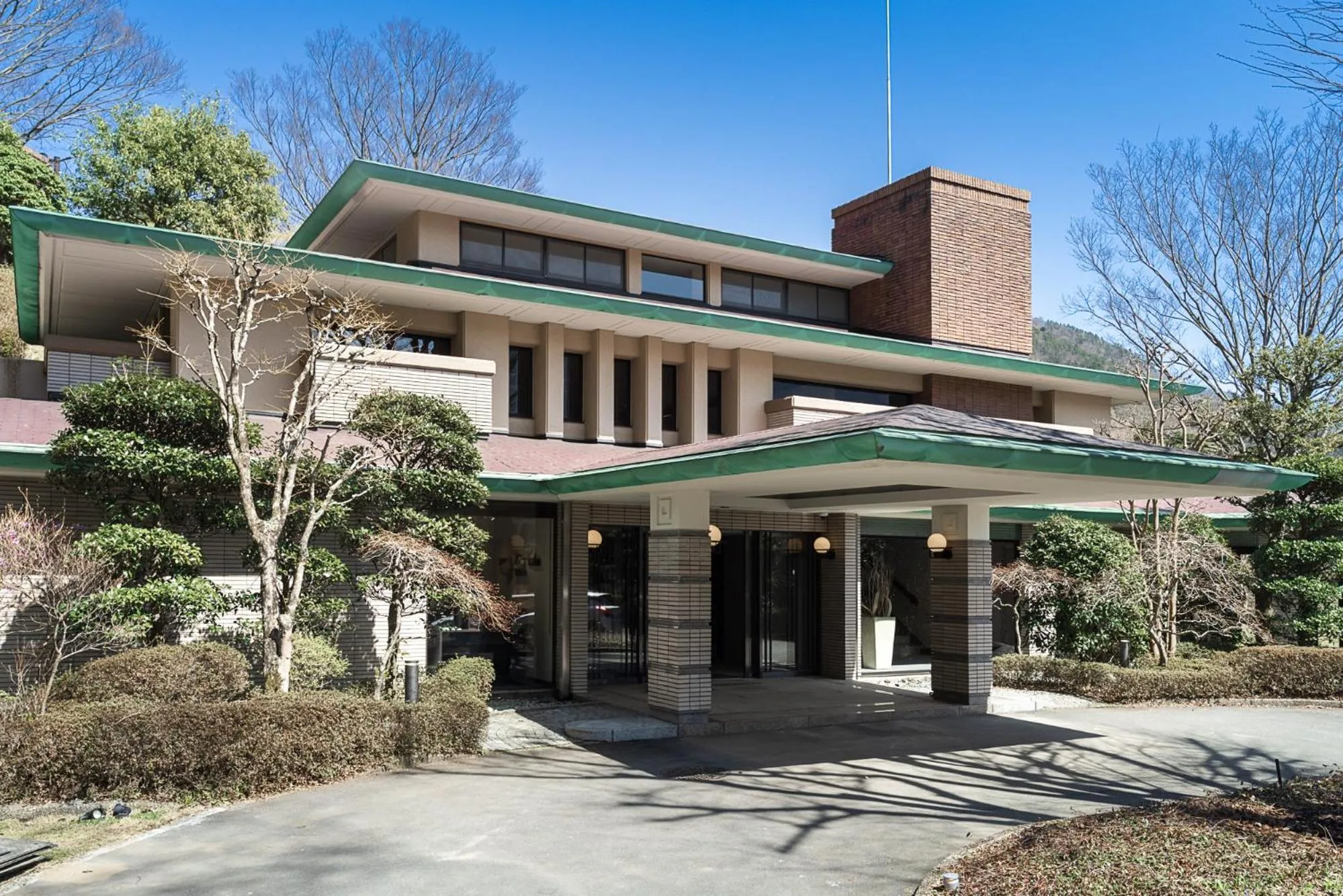 Property building in nol hakone myojindai