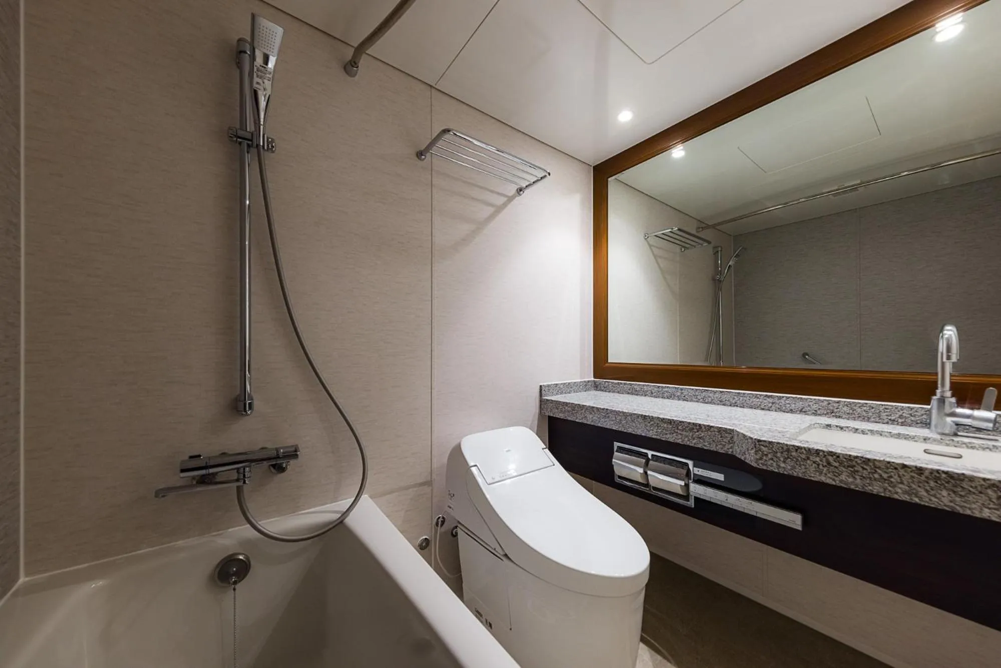 Bathroom in nol hakone myojindai