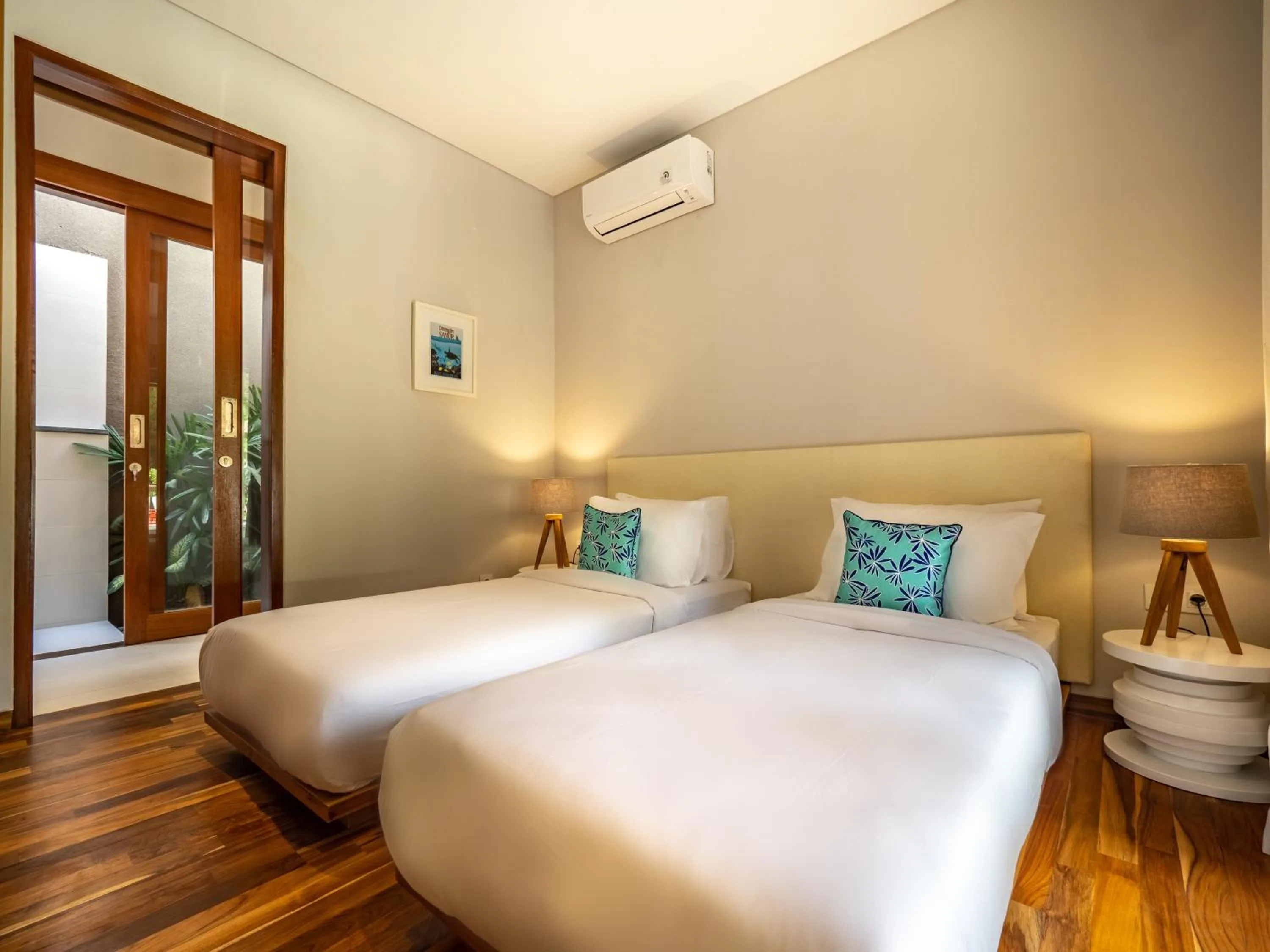 Bed in Bumbak Park Villas By Nakula