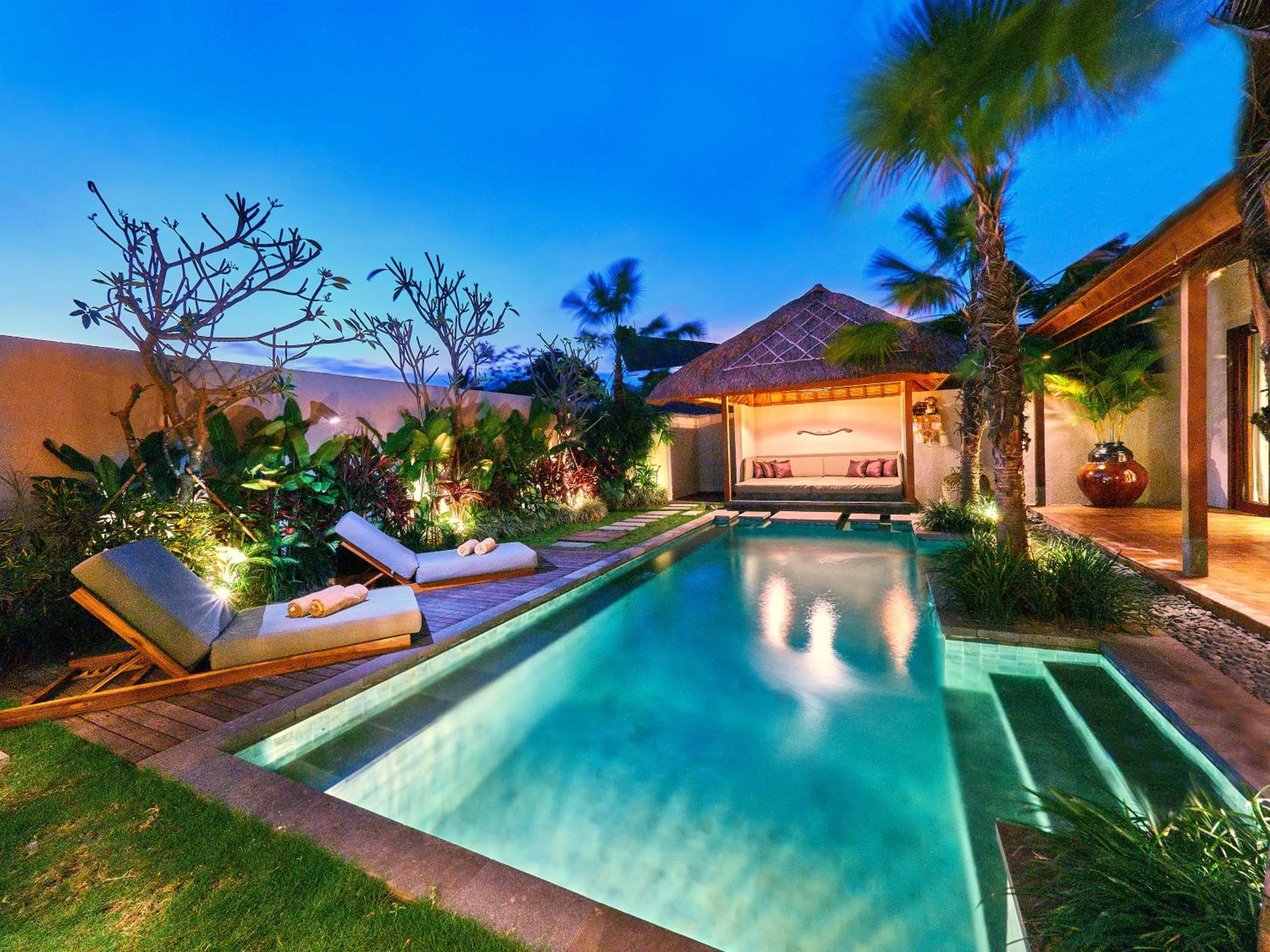 Property building in Bumbak Park Villas By Nakula