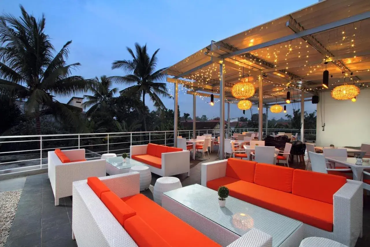 Restaurant/places to eat in HELIOS HOTEL & CONVENTION Restaurant/places to eat in HELIOS HOTEL & CONVENTION