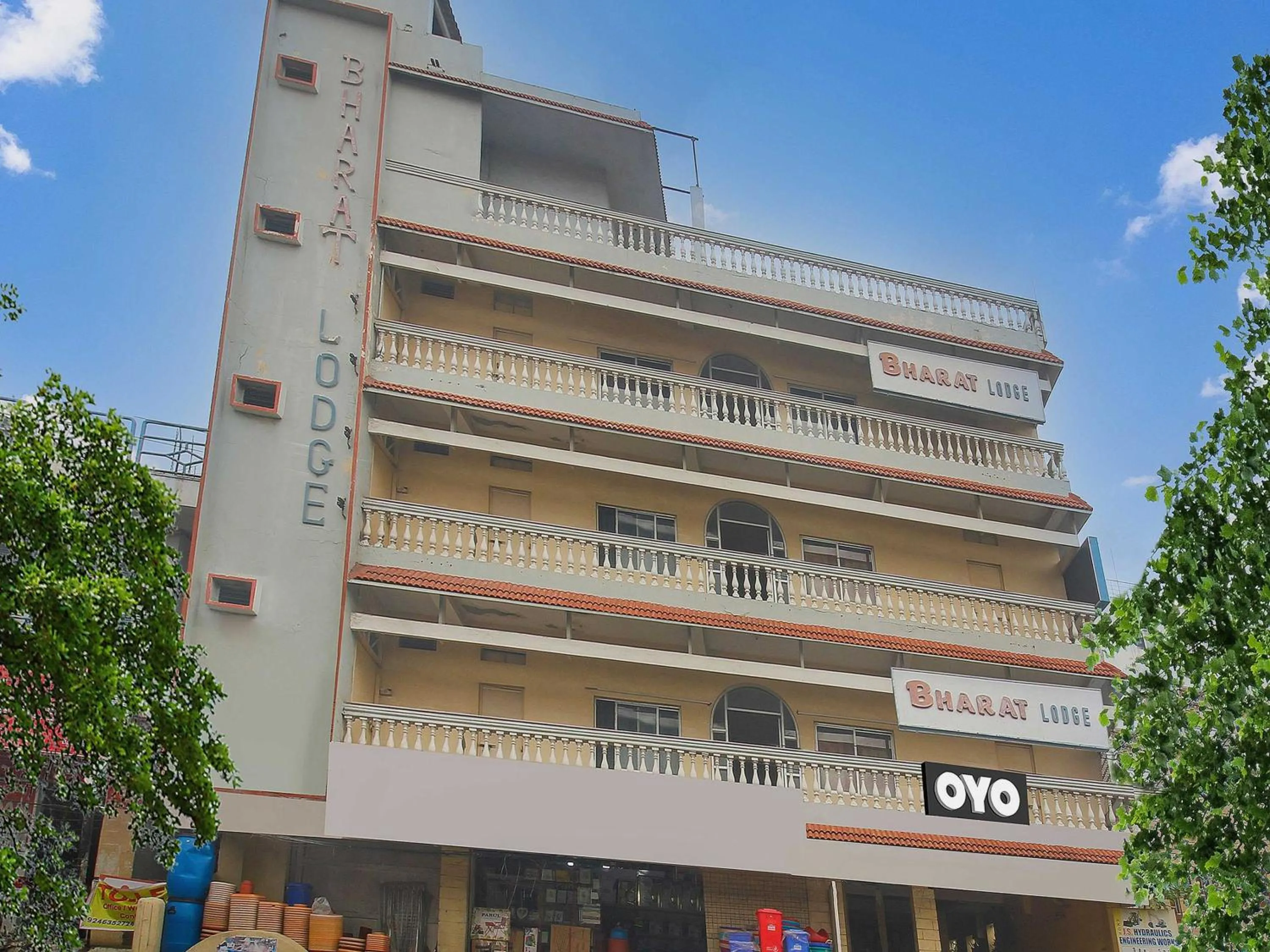 Facade/entrance in Hotel O Bharat Lodge