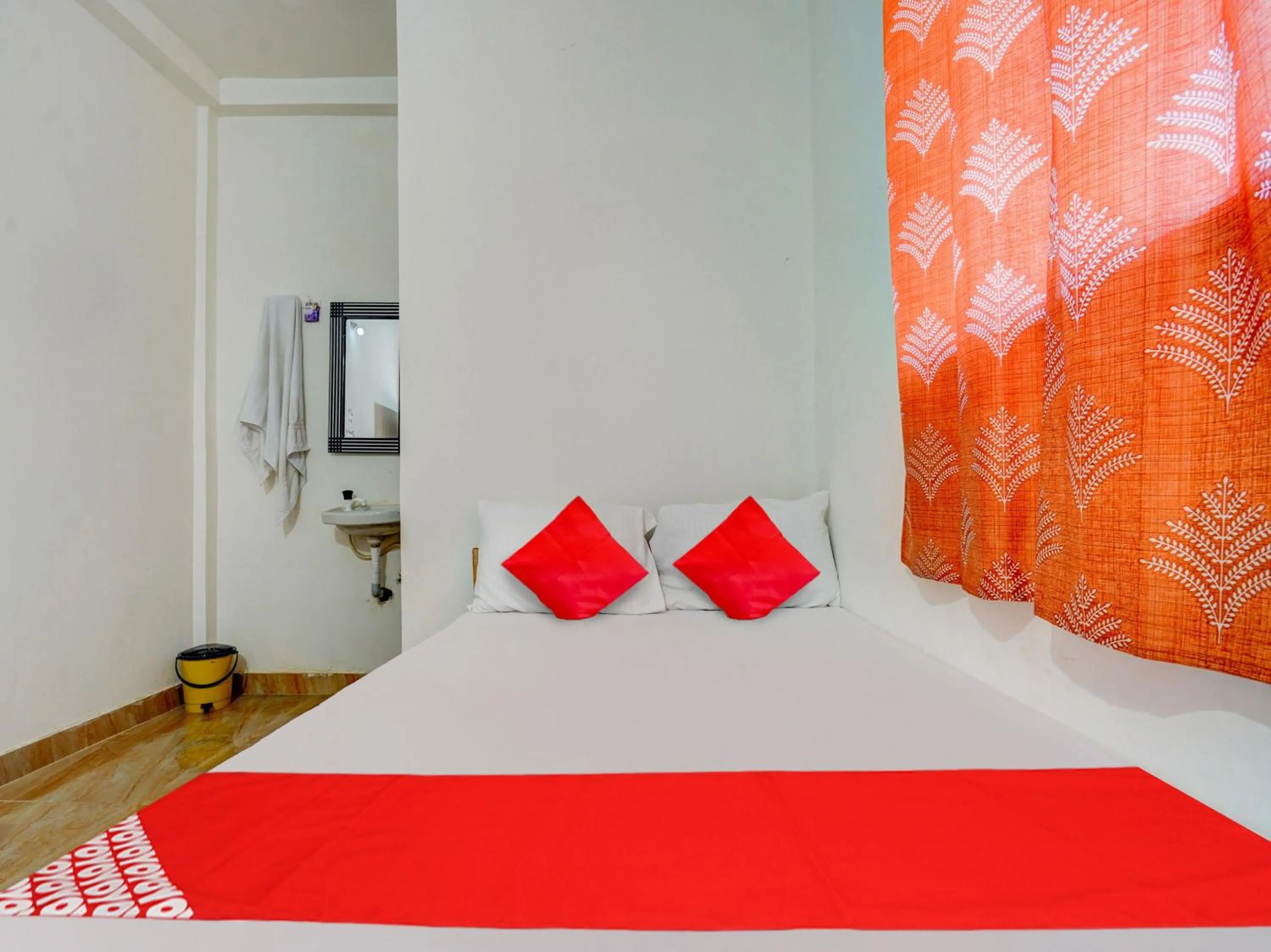 Bedroom, Bed in Hotel O RJ Hotel