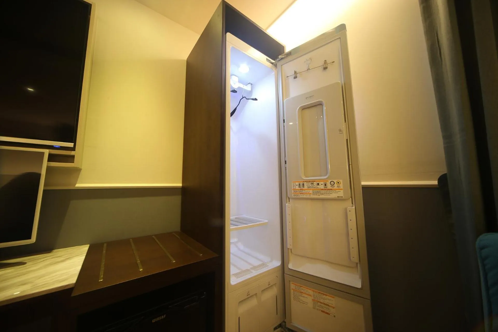 H Avenue Hotel Minam