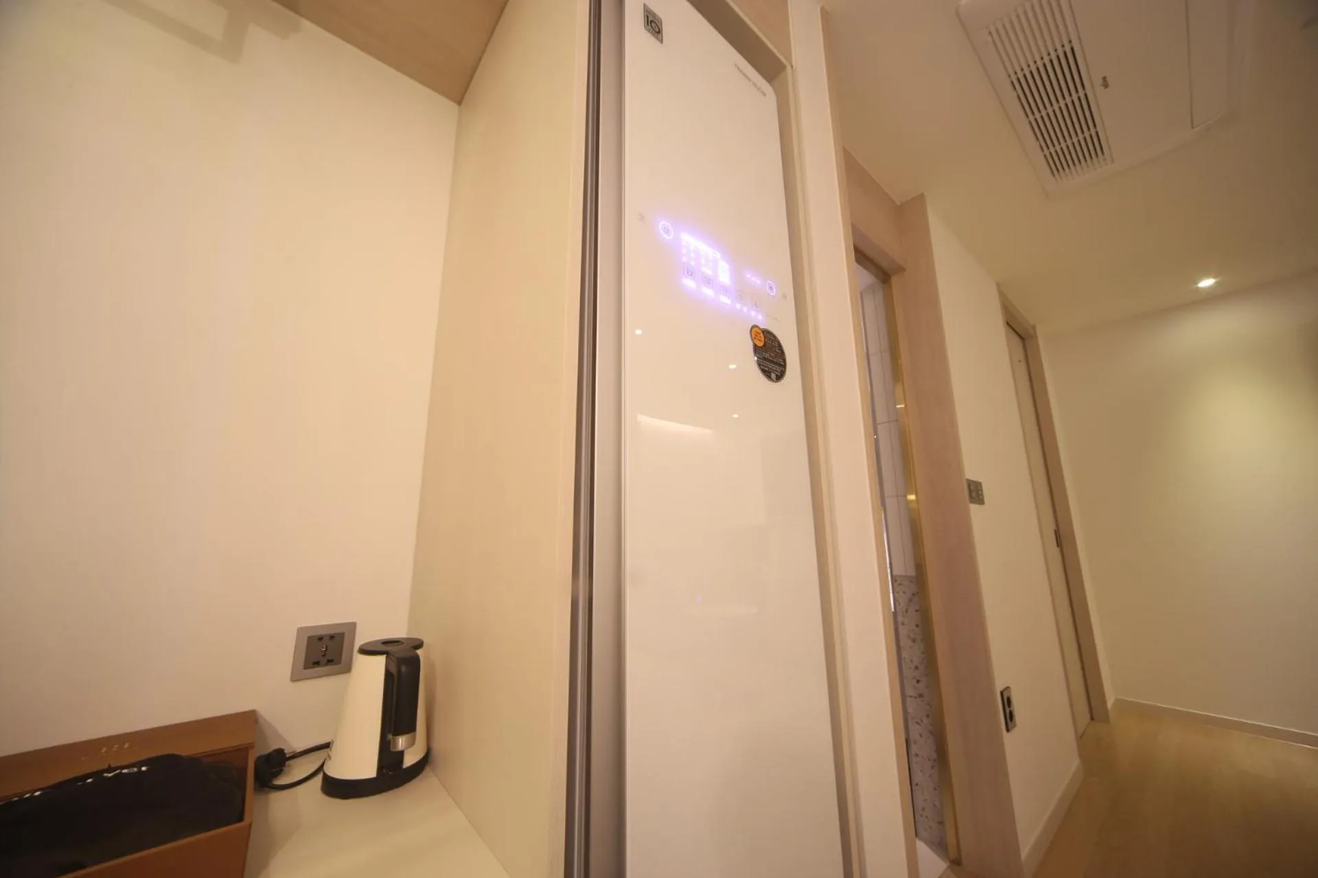 H Avenue Hotel Minam