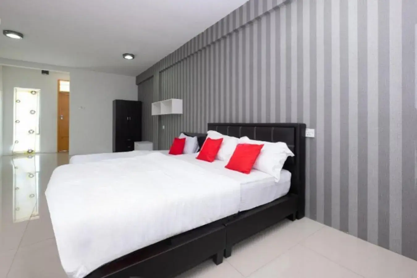 Bed in Summer Hotel Bed in Summer Hotel