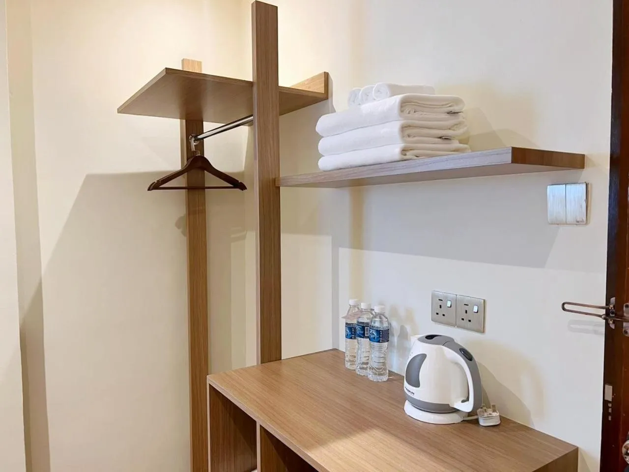 internet in The Borneo Hotel